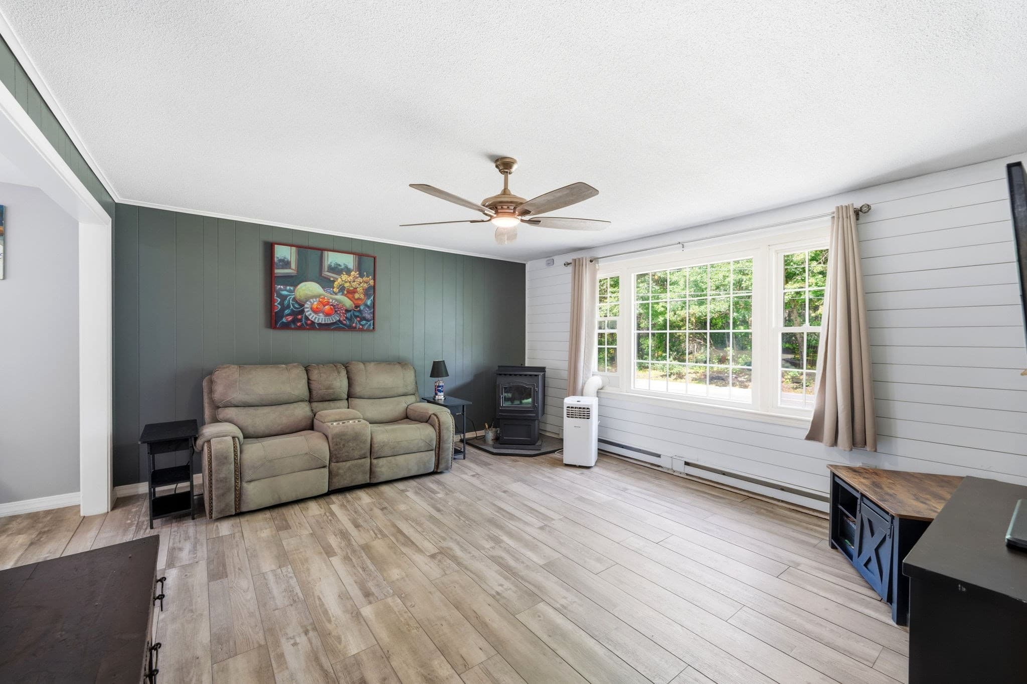 Single Family Residence at 112 Walker Road, Shirley MA 01464, Shirley, photo 5 of 41