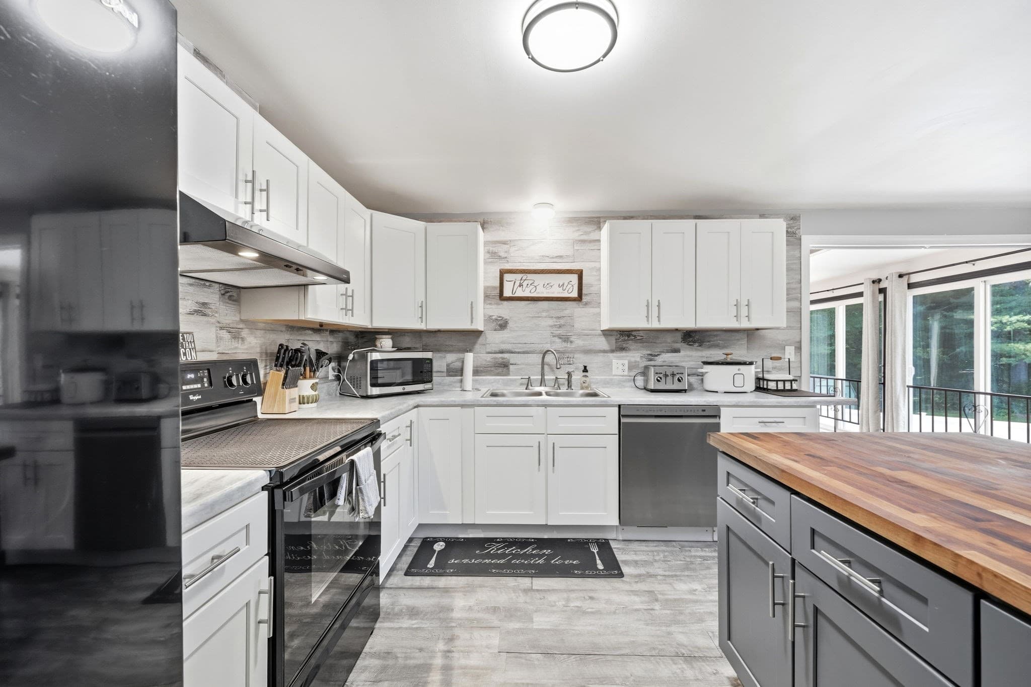 Single Family Residence at 112 Walker Road, Shirley MA 01464, Shirley, photo 11 of 41