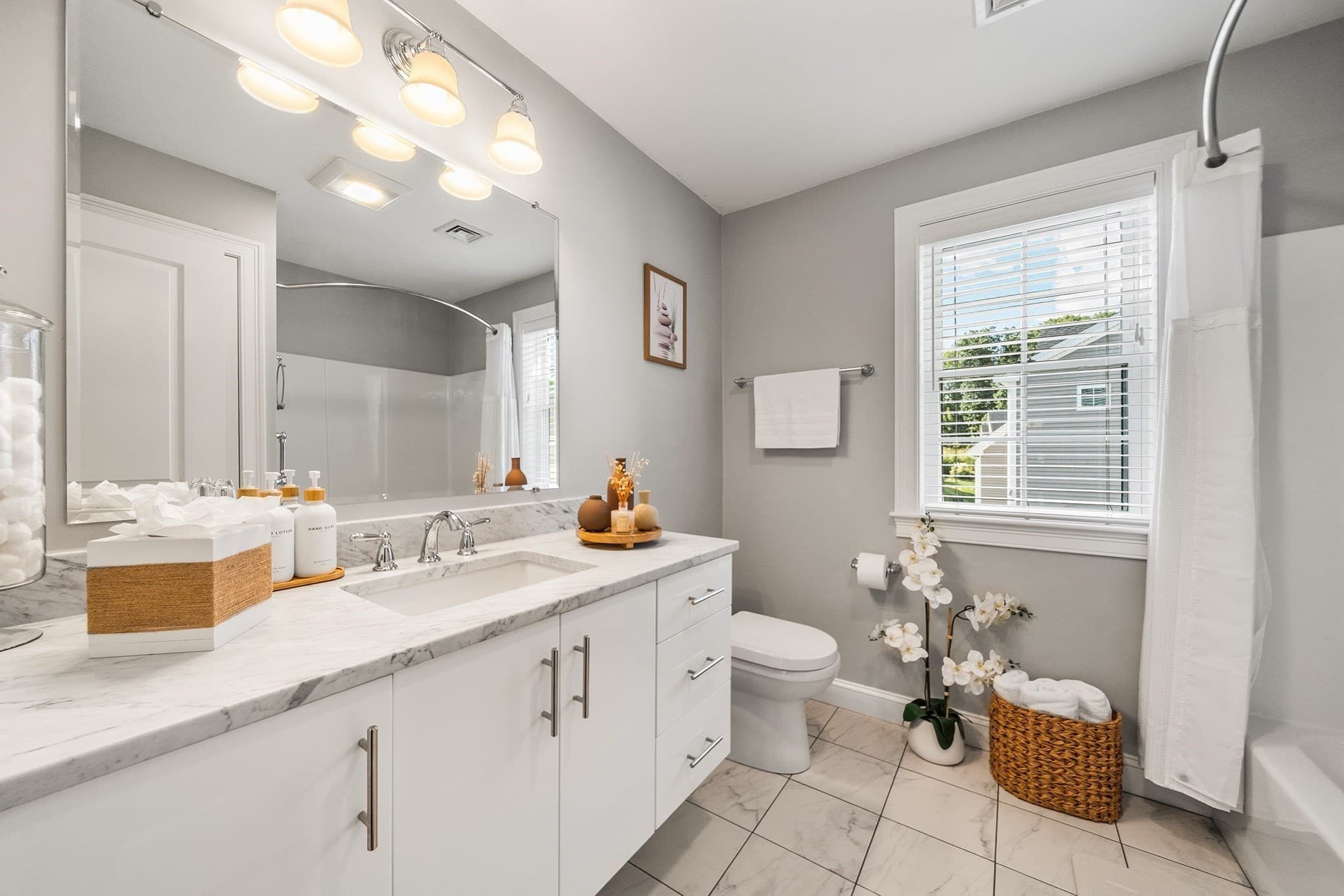 Single Family Residence at 20 Pheasant Run Ct, Wrentham MA 02093, Wrentham, photo 23 of 42