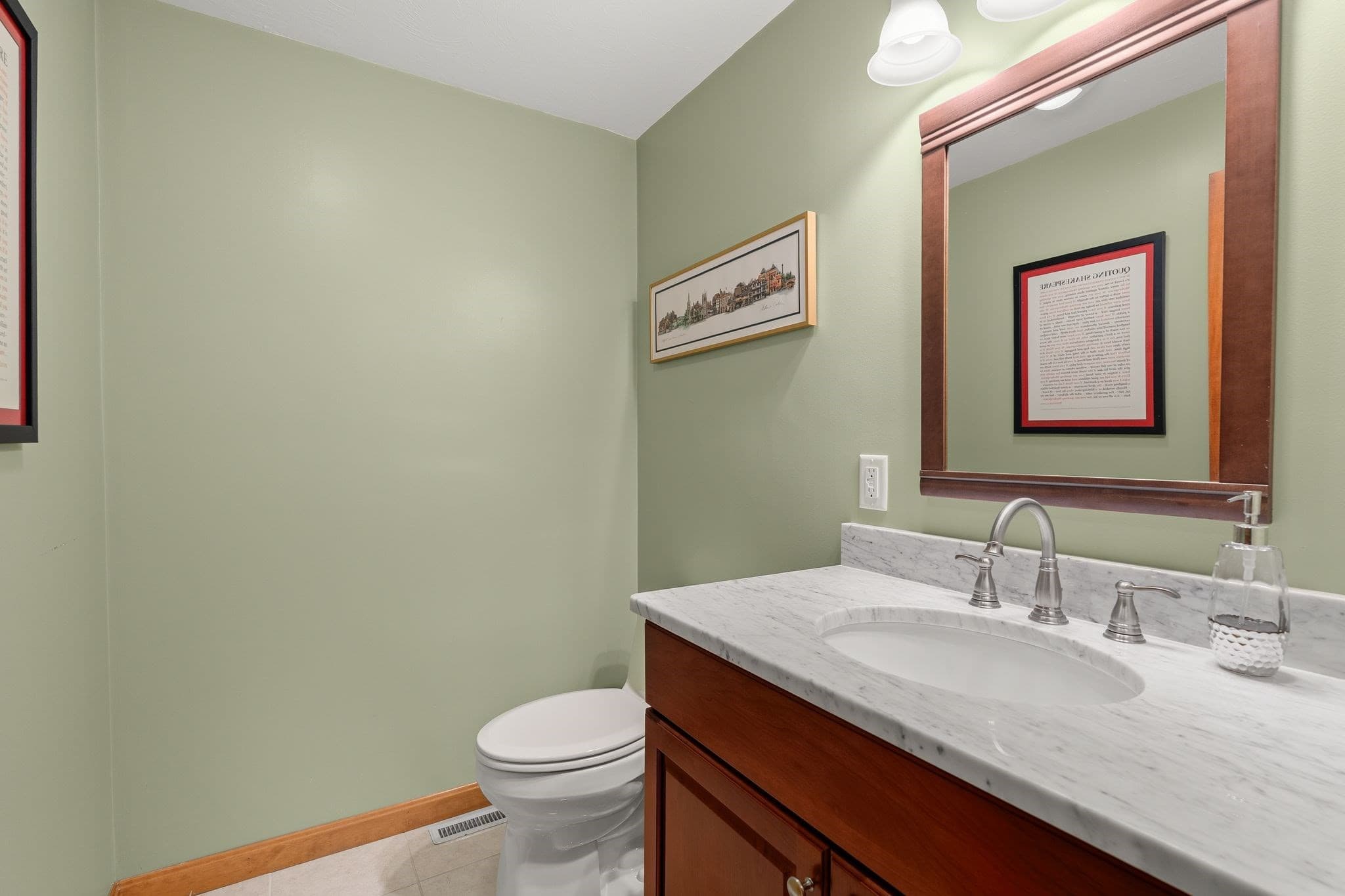 Single Family Residence at 13 Bayberry Rd, Raynham MA 02767, Raynham, photo 21 of 42