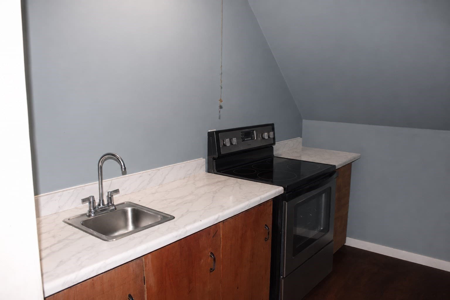 2 Family - 2 Units Up/Down at 10 Hollywood St, Worcester MA 01610, Worcester, photo 20 of 28