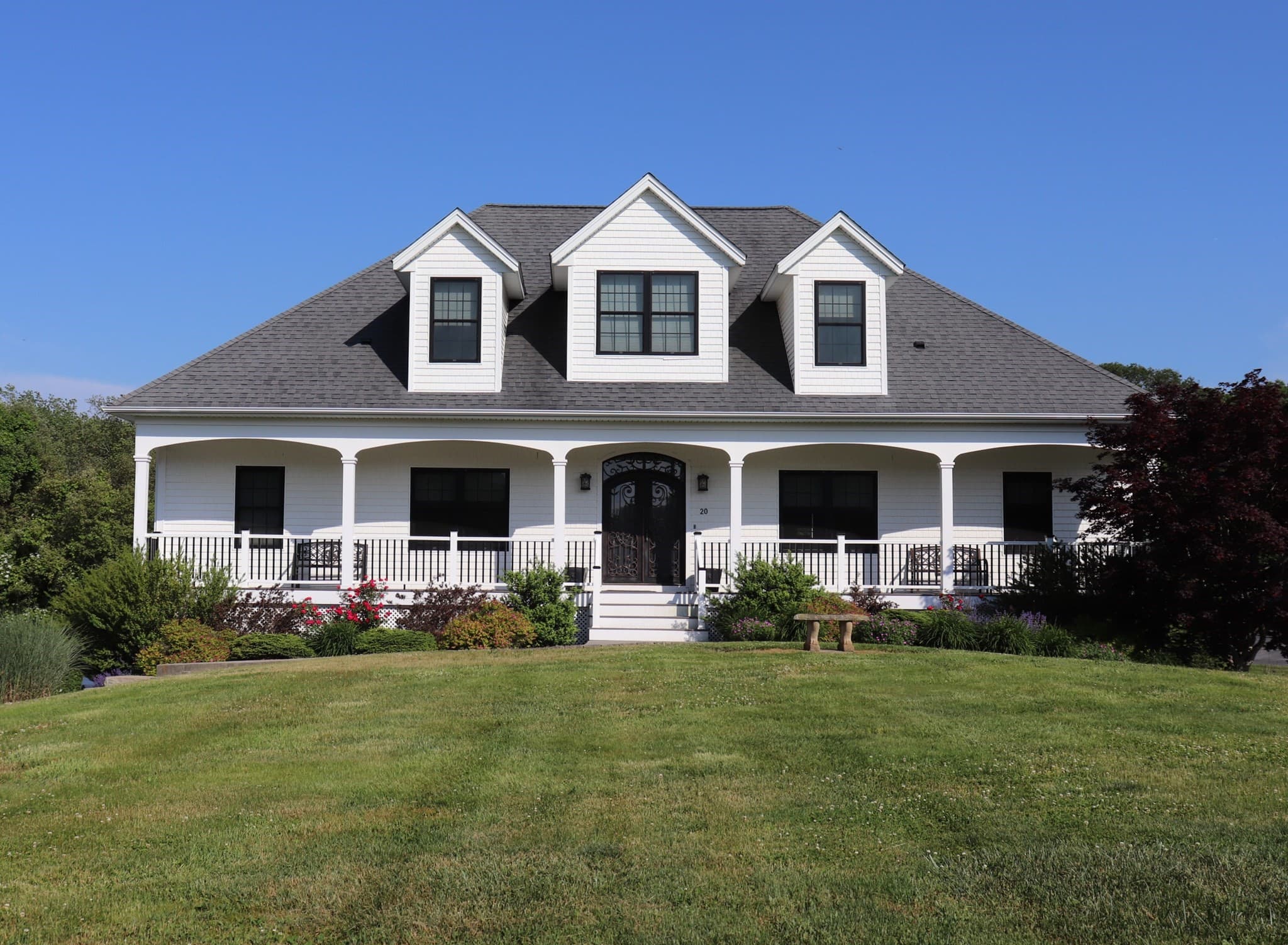 20 Meadowbrook Ln, Westport MA 02790