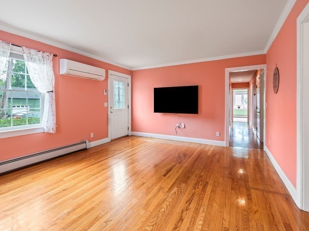Single Family Residence at 18 Crown St, Spencer MA 01562, Spencer, photo 27 of 37