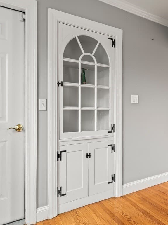 Single Family Residence at 18 Crown St, Spencer MA 01562, Spencer, photo 7 of 37