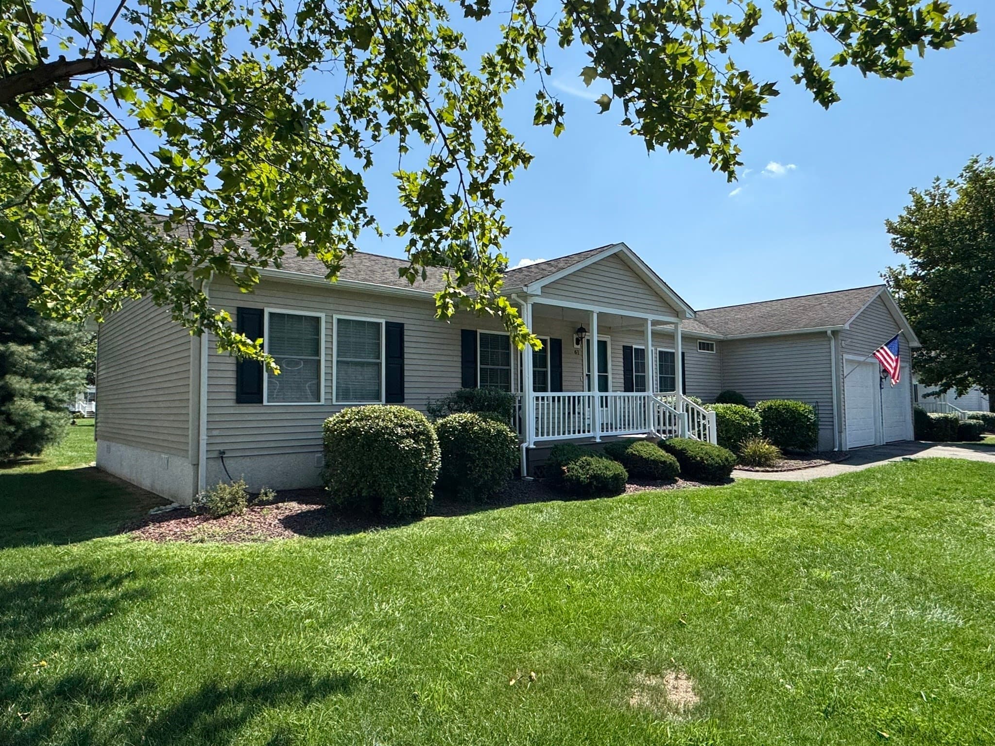 Single Family Residence at 61 Brookstone Dr., Bridgewater MA 02324, Bridgewater, photo 4 of 32