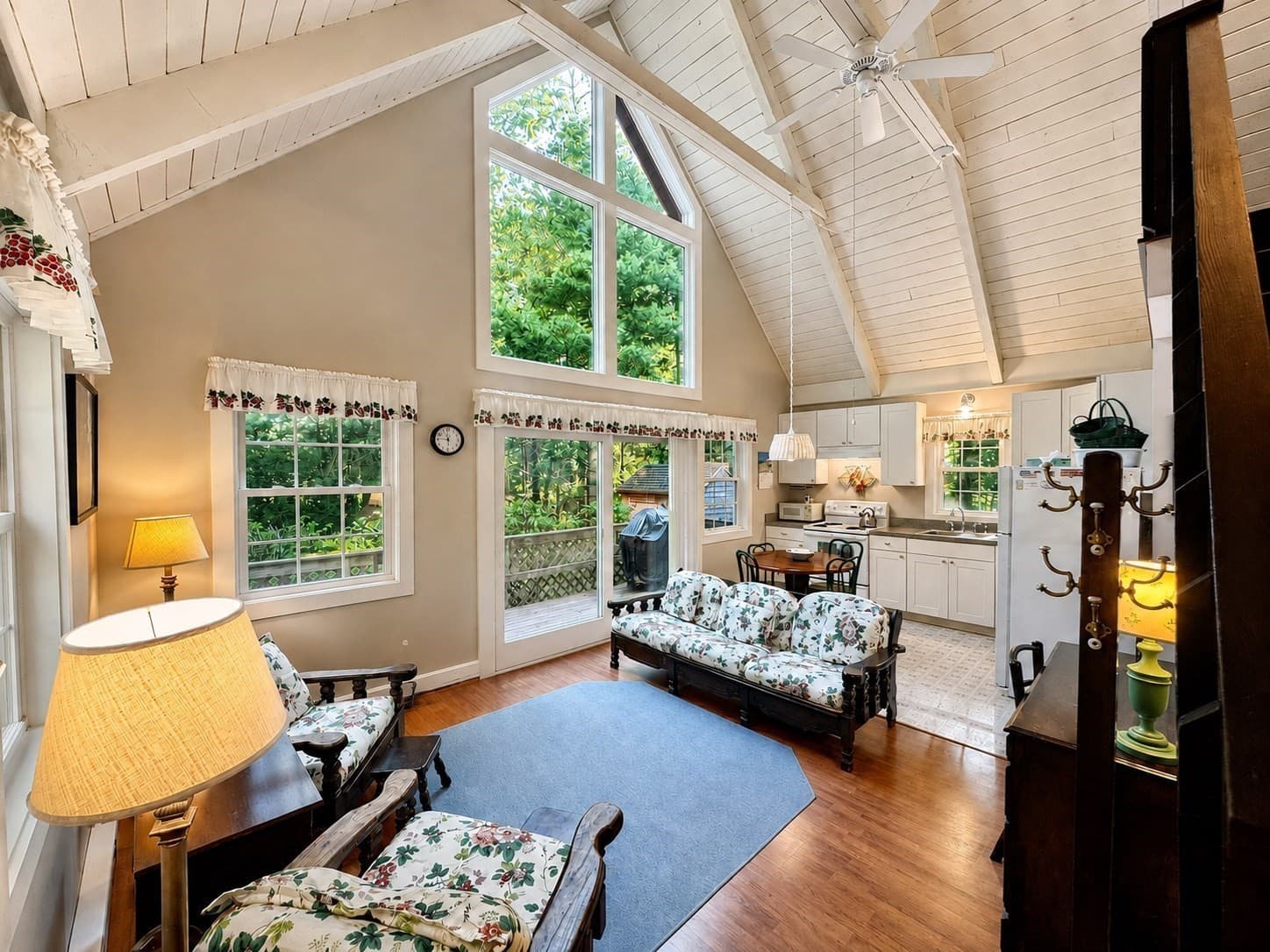 Single Family Residence at 23 Hamblen Way, Edgartown MA 02539, Edgartown, photo 3 of 11