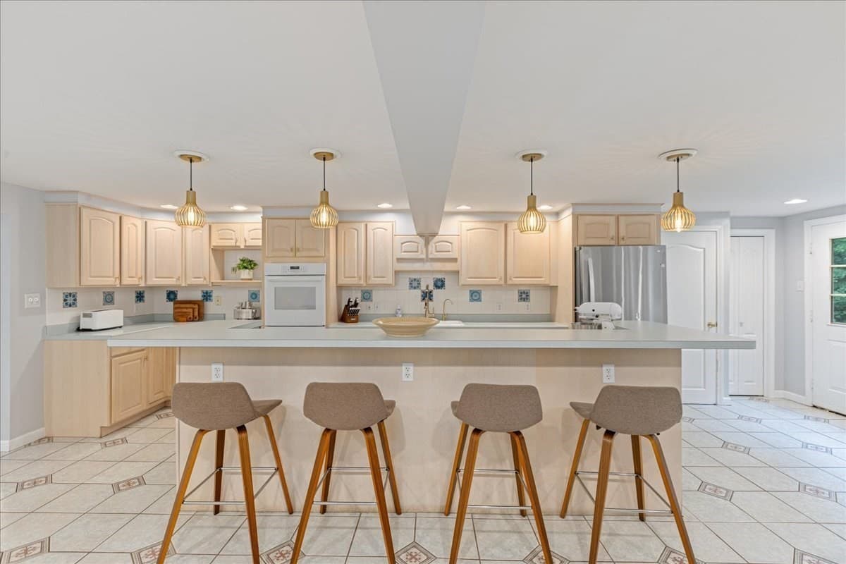 5 Line Brook Rd, Atkinson NH 03811