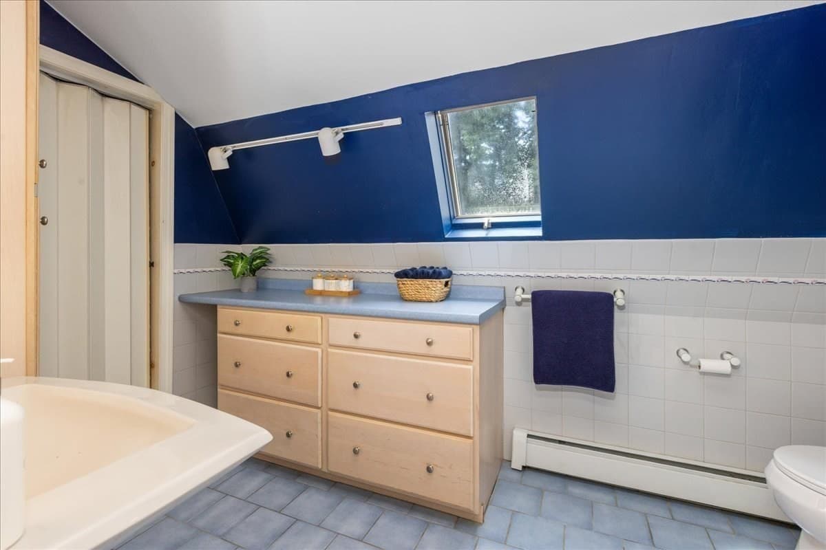 Single Family Residence at 5 Line Brook Rd, Atkinson NH 03811, Atkinson, photo 19 of 42