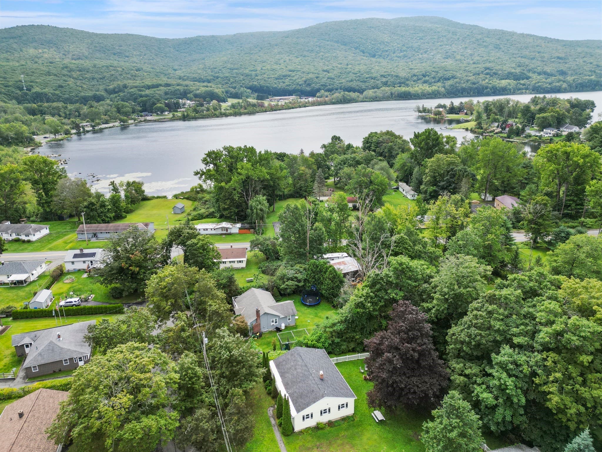 Single Family Residence at 31 Daniels Ter, Cheshire MA 01225, photo 5 of 35