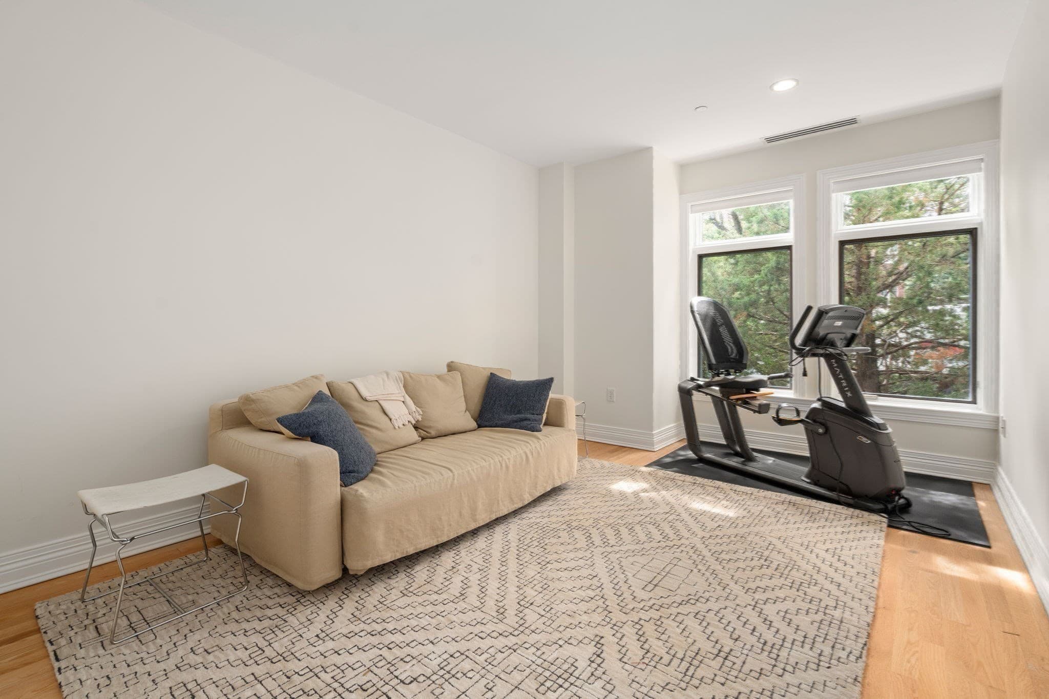 Condominium at 630 Hammond St # 104, Brookline MA 02467, Brookline, photo 16 of 18