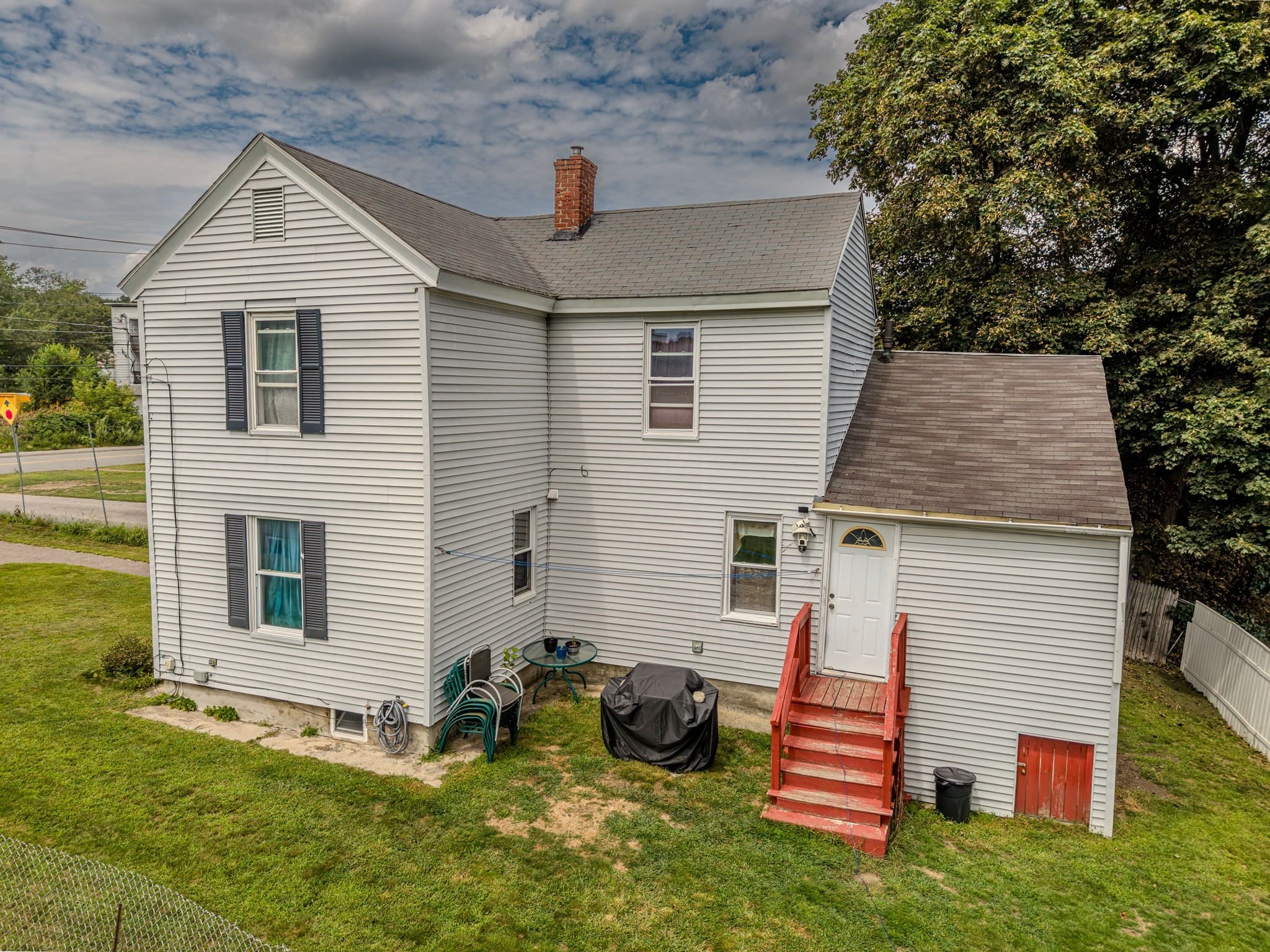 Single Family Residence at 20 Boutelle St, Fitchburg MA 01420, Fitchburg, photo 32 of 39