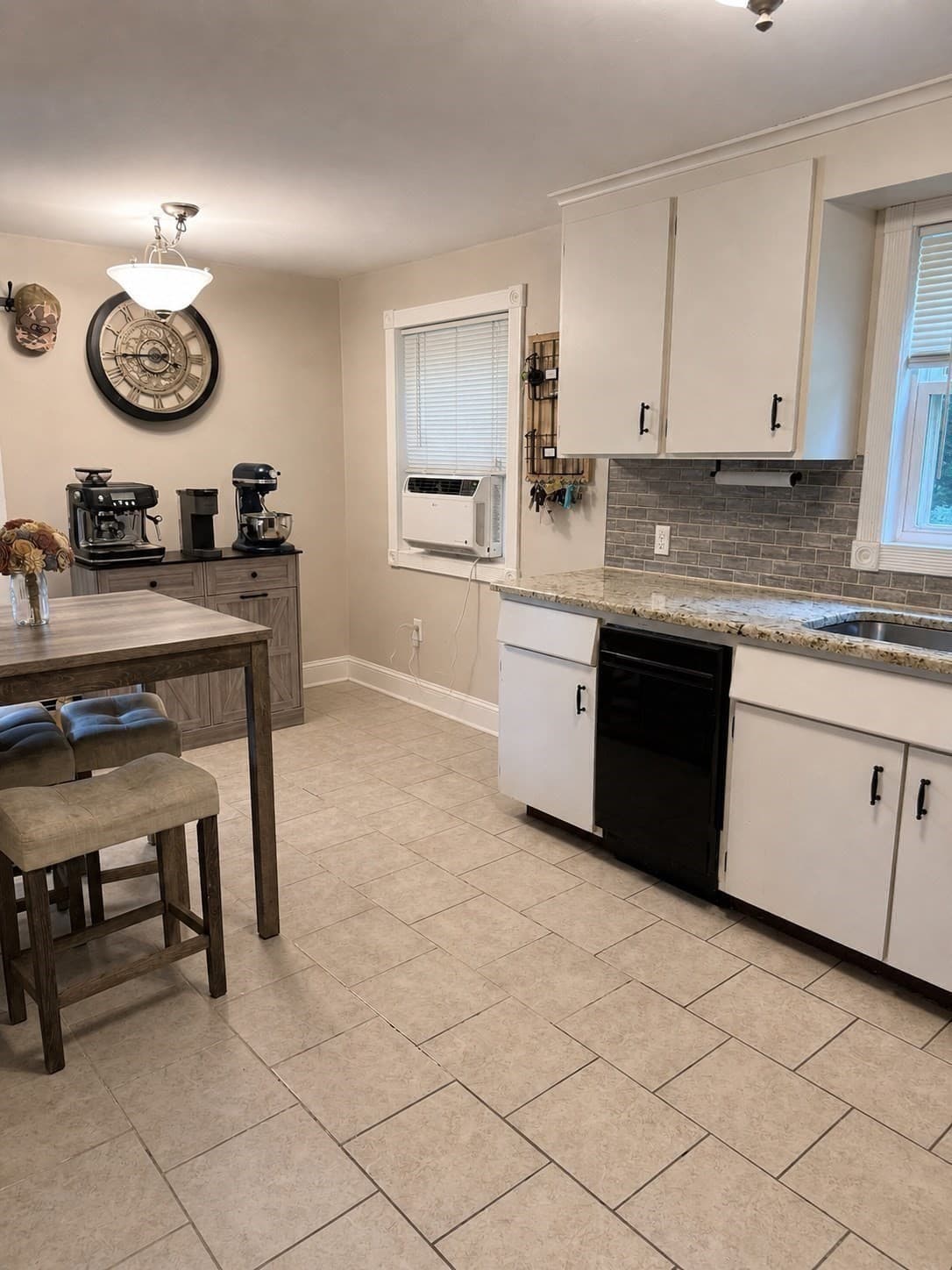 Single Family Residence at 143 Skyridge Street, Ludlow MA 01056, Ludlow, photo 8 of 23