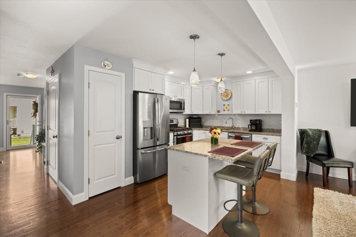 Condominium at 55 Hamlen Street # 5A, Taunton MA 02780, photo 9 of 33