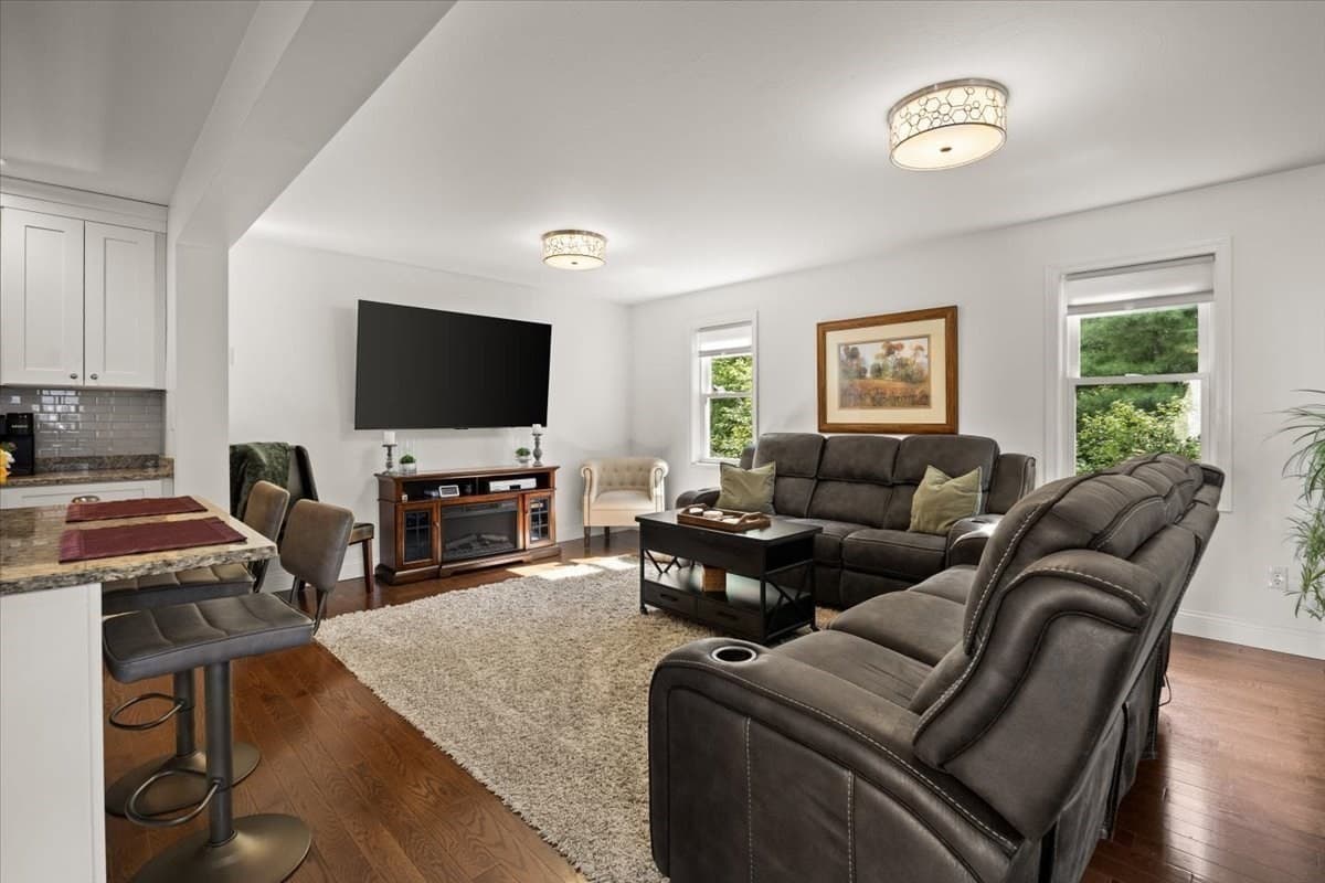 Condominium at 55 Hamlen Street # 5A, Taunton MA 02780, photo 14 of 33