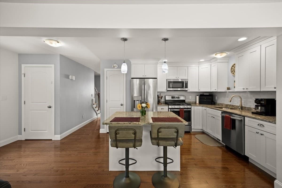 Condominium at 55 Hamlen Street # 5A, Taunton MA 02780, photo 11 of 33