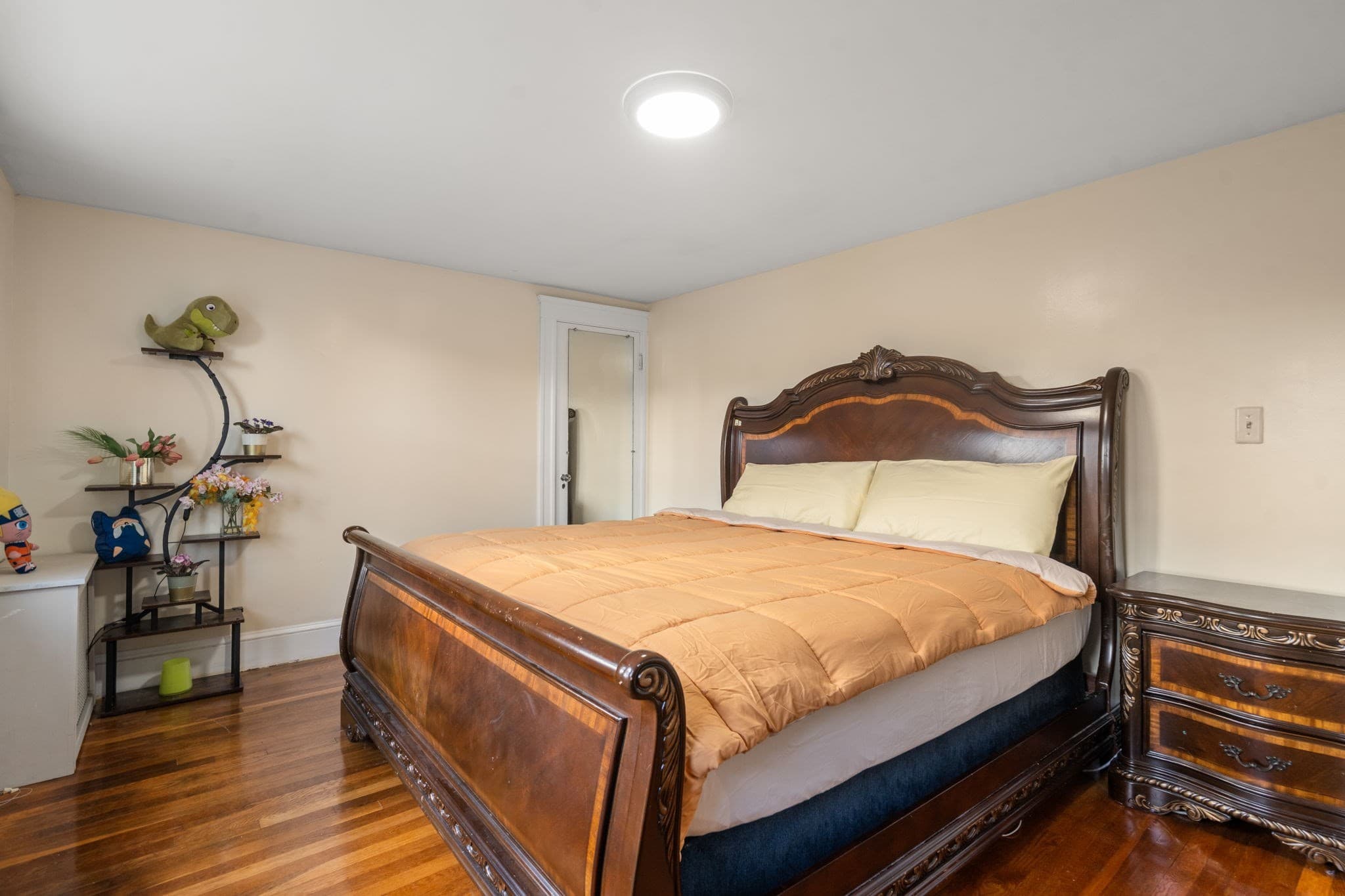 Single Family Residence at 12 Ross St, Medford MA 02155, Medford, photo 11 of 18