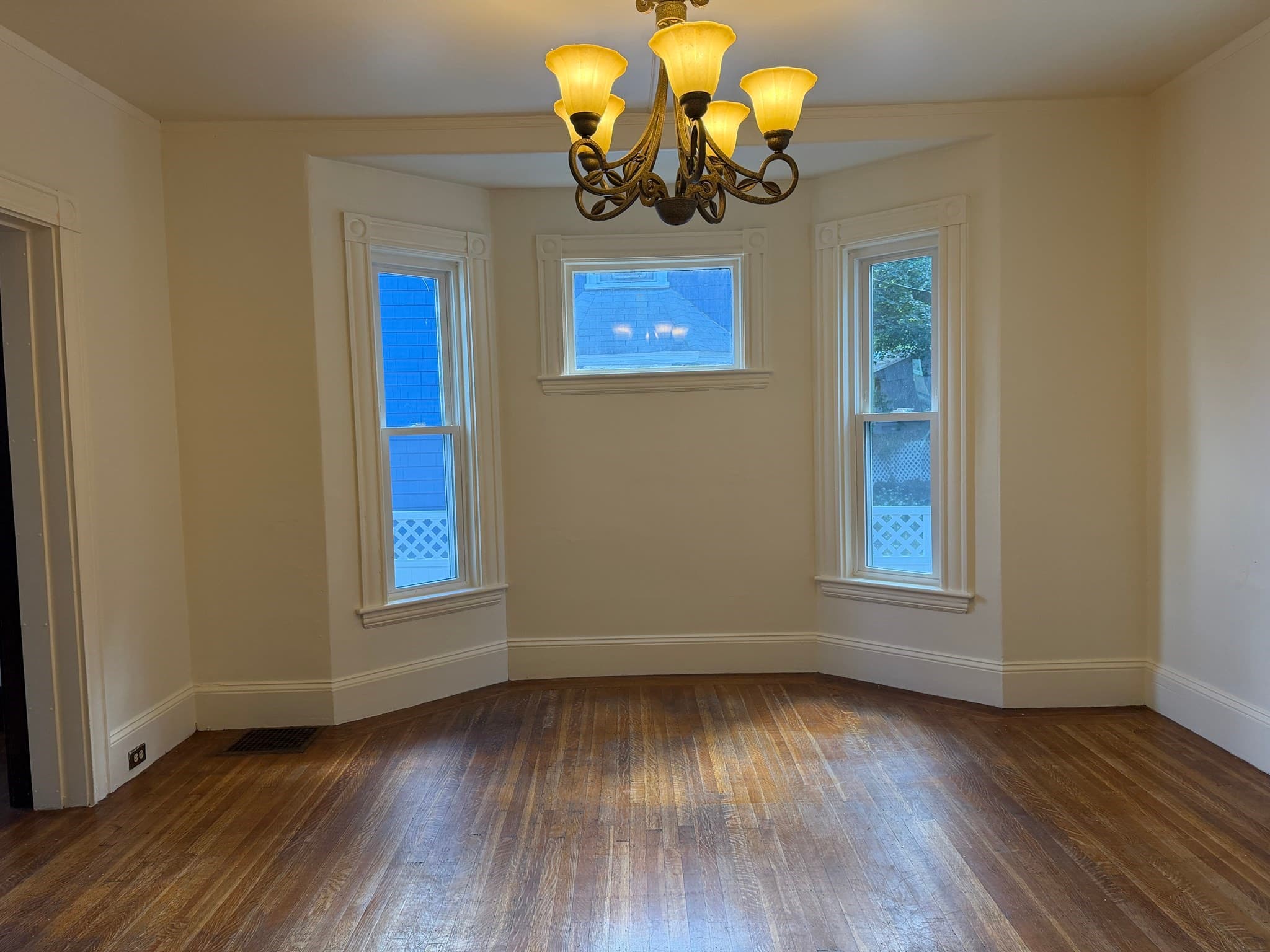 Single Family Residence at 4 Barstow St., Boston MA 02134, photo 7 of 29