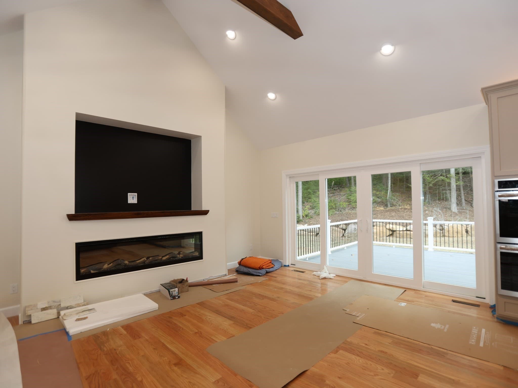 Single Family Residence at 558 Haynes St., Sturbridge MA 01566, Sturbridge, photo 12 of 31