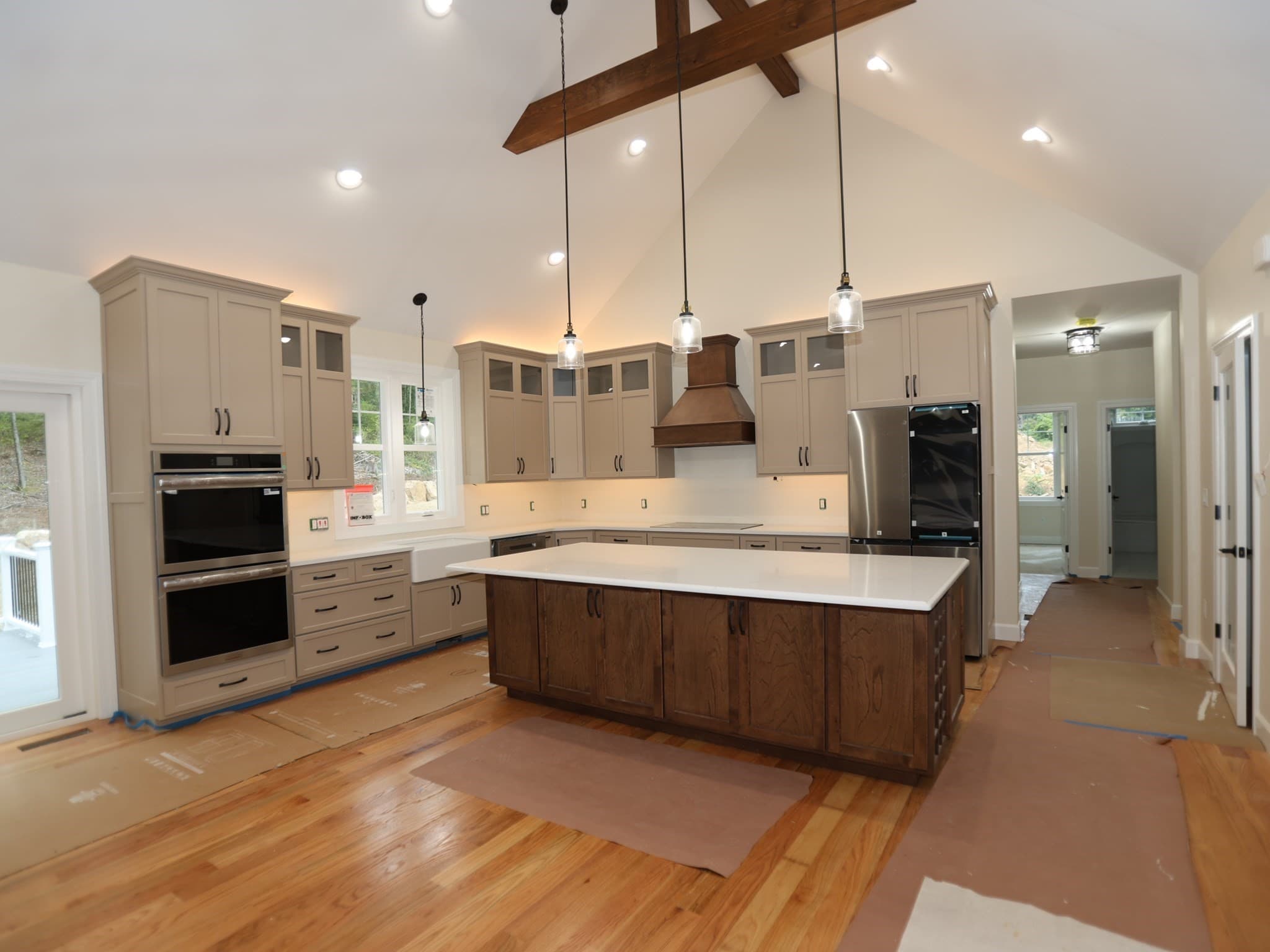 Single Family Residence at 558 Haynes St., Sturbridge MA 01566, Sturbridge, photo 3 of 31