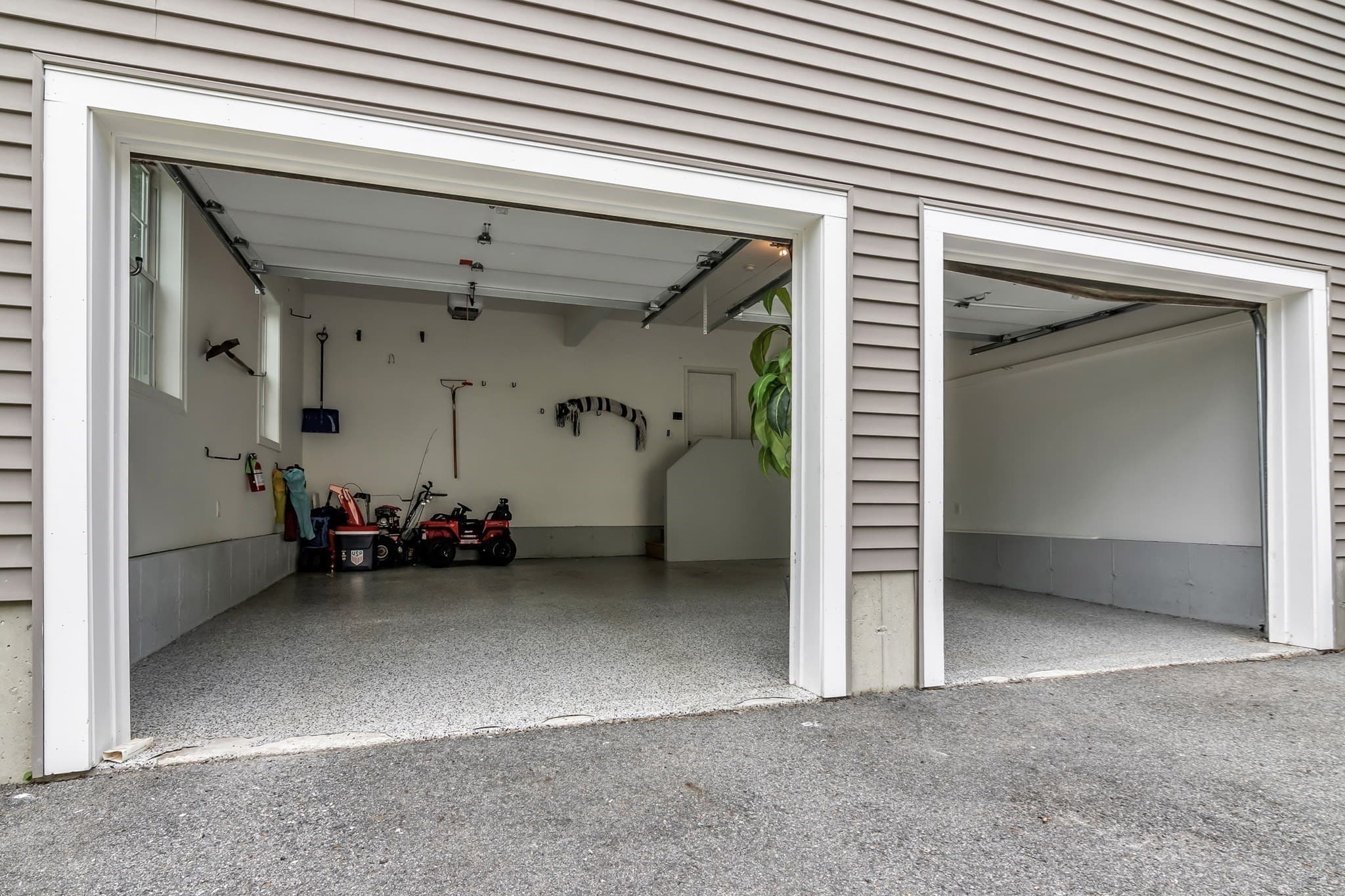 Single Family Residence at 3 Ava Ln, Tyngsborough MA 01879, Tyngsborough, photo 32 of 41