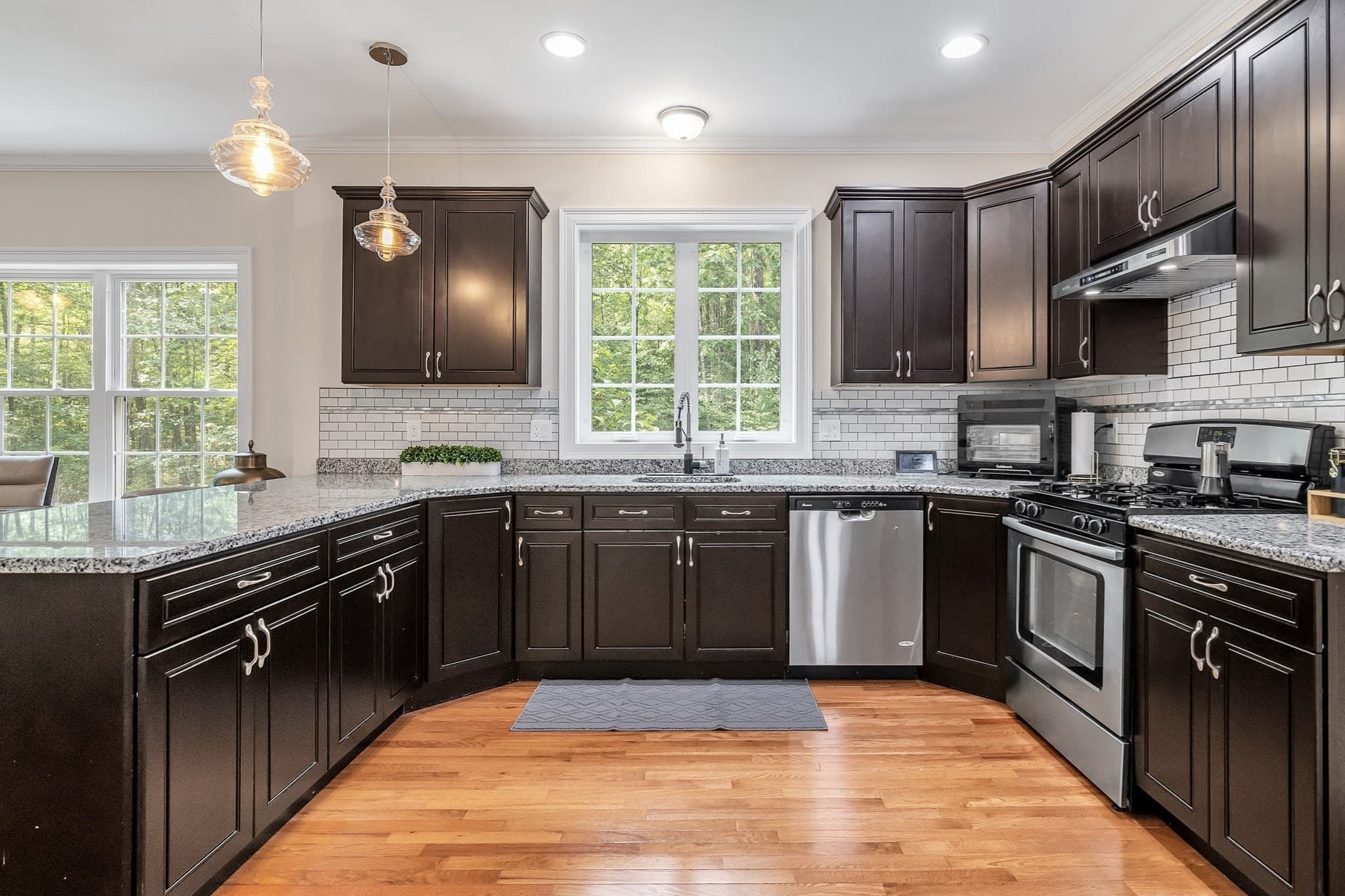 Single Family Residence at 3 Ava Ln, Tyngsborough MA 01879, Tyngsborough, photo 15 of 41