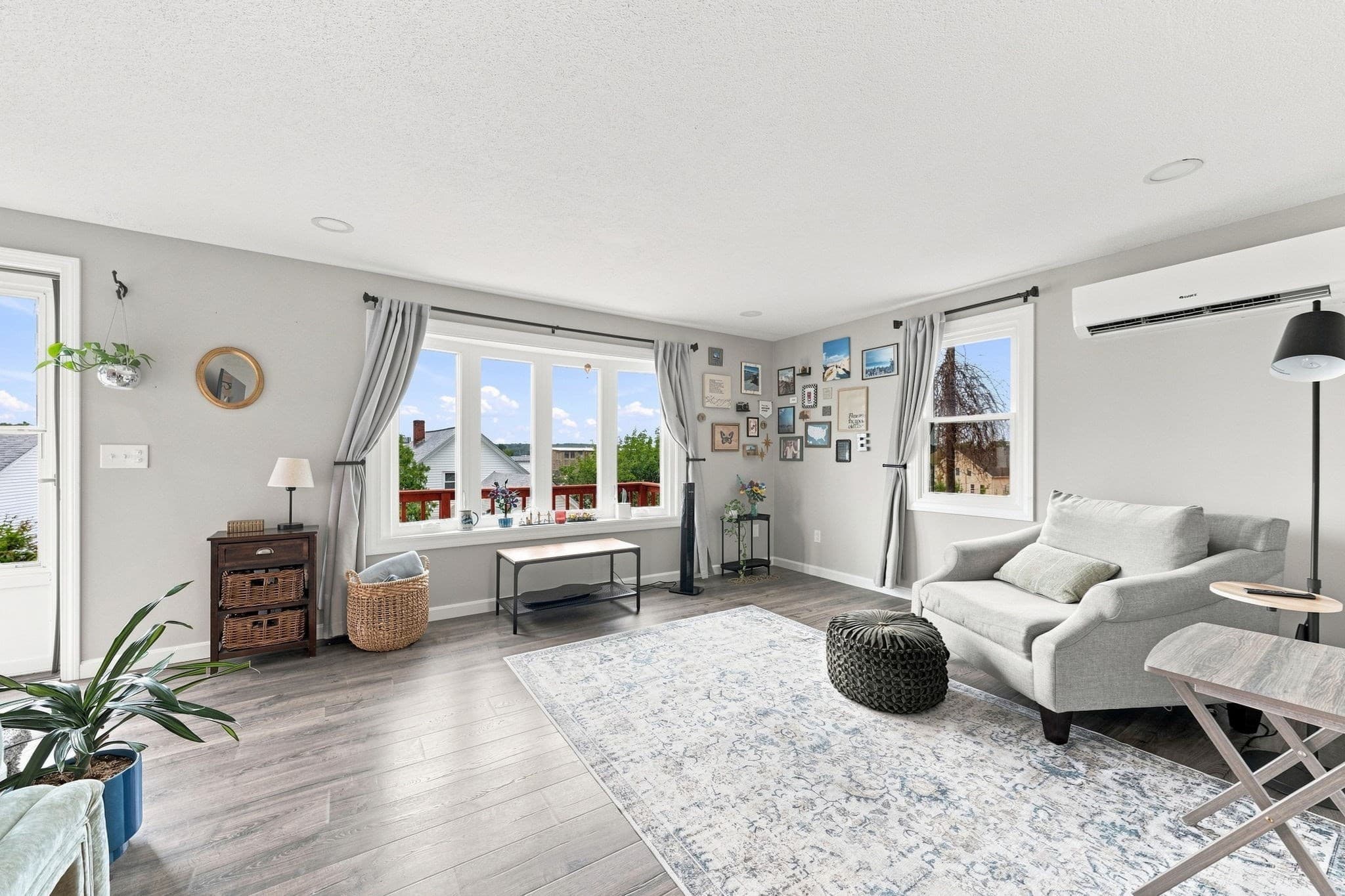 44 Danis St # C, Fall River MA 02720