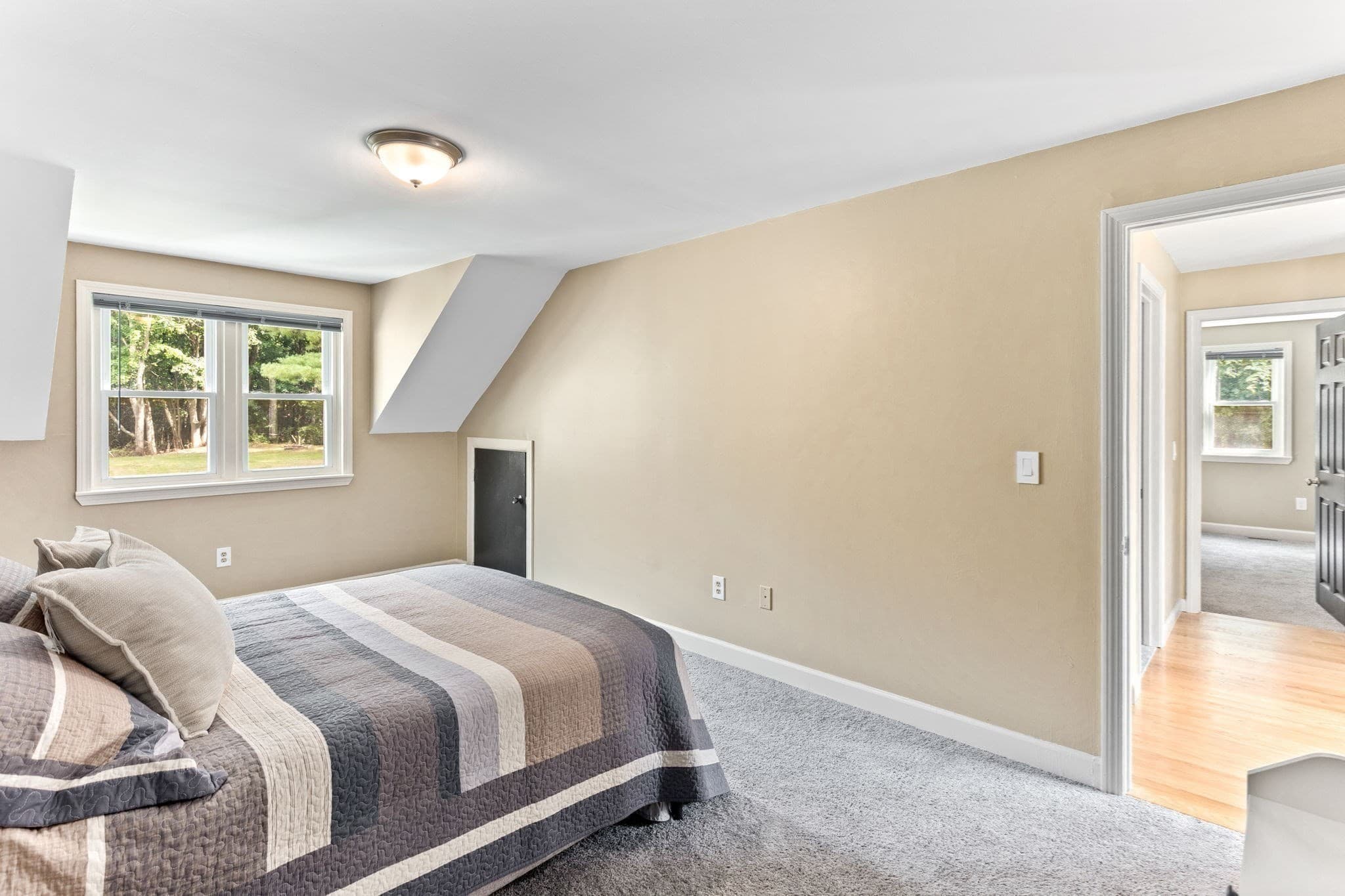 Condex at 82 Paine # 82, Bellingham MA 02019, photo 28 of 38