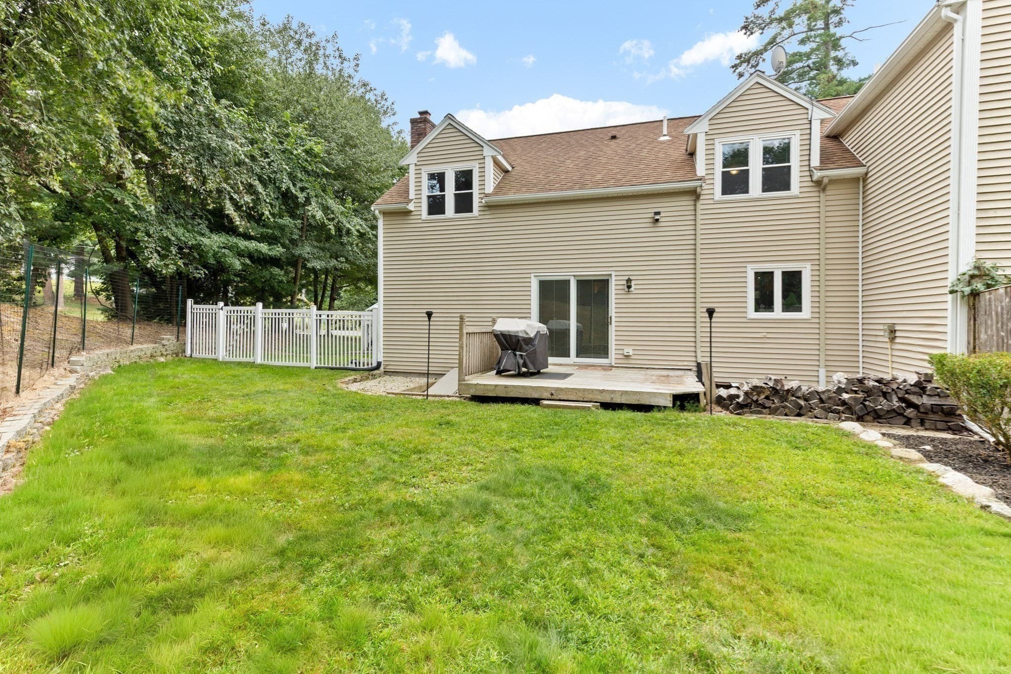 Condex at 82 Paine # 82, Bellingham MA 02019, photo 31 of 38