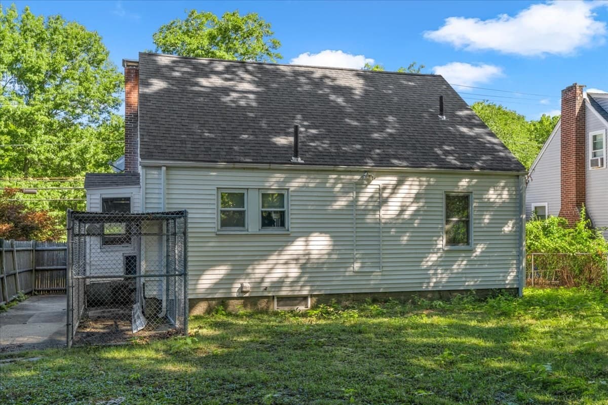 Single Family Residence at 351 Pearl St, Braintree MA 02184, Braintree, photo 16 of 26