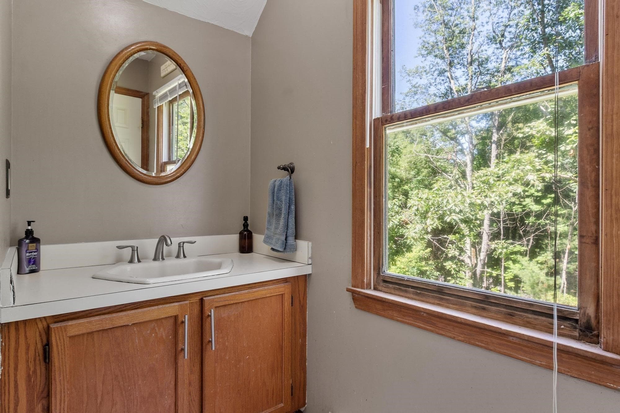 Single Family Residence at 27 Natty Pond Dr, Hubbardston MA 01452, Hubbardston, photo 25 of 41