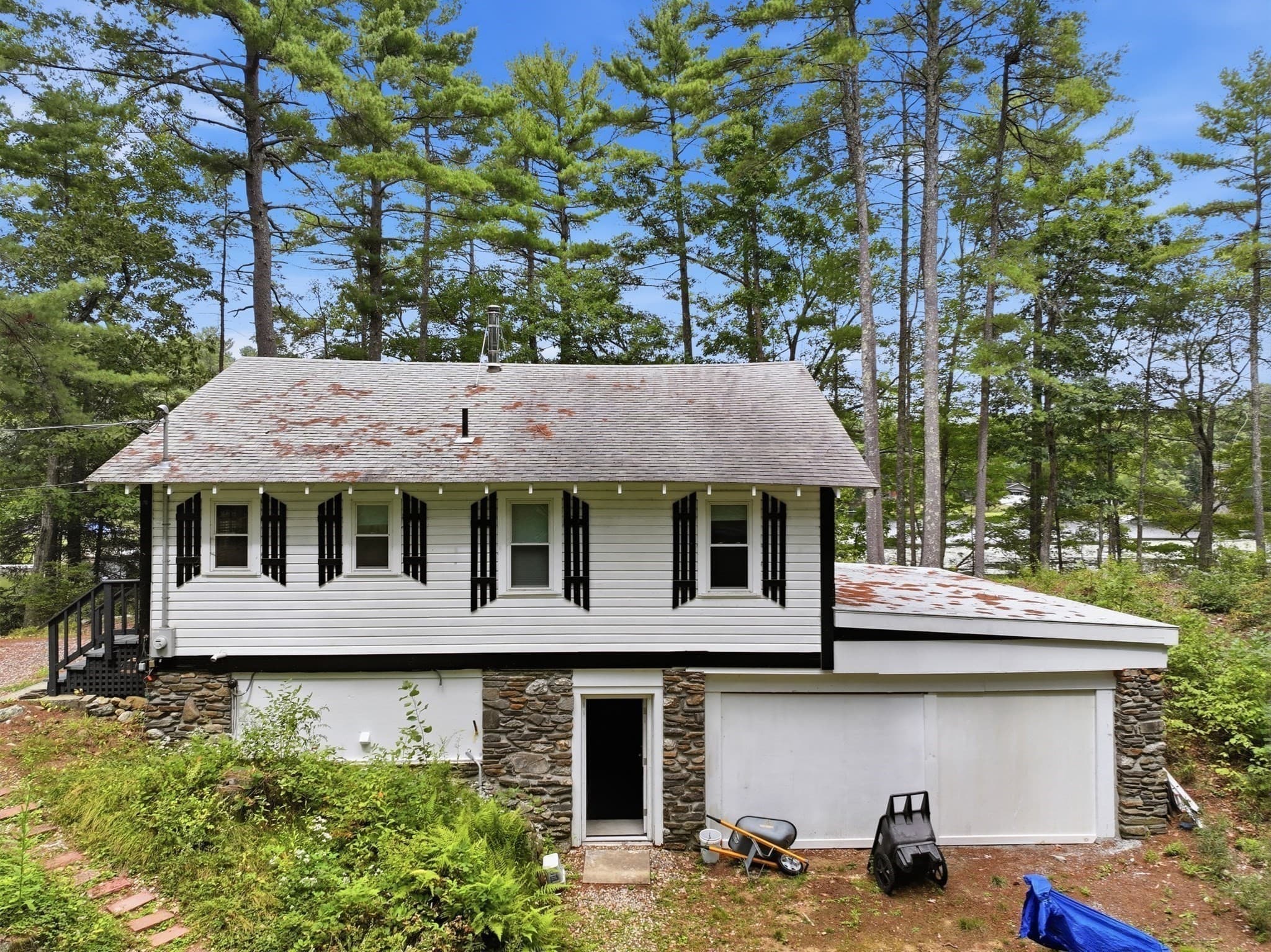 Multi Family at 99 Lakeshore Drive, Spencer MA 01562, photo 23 of 42