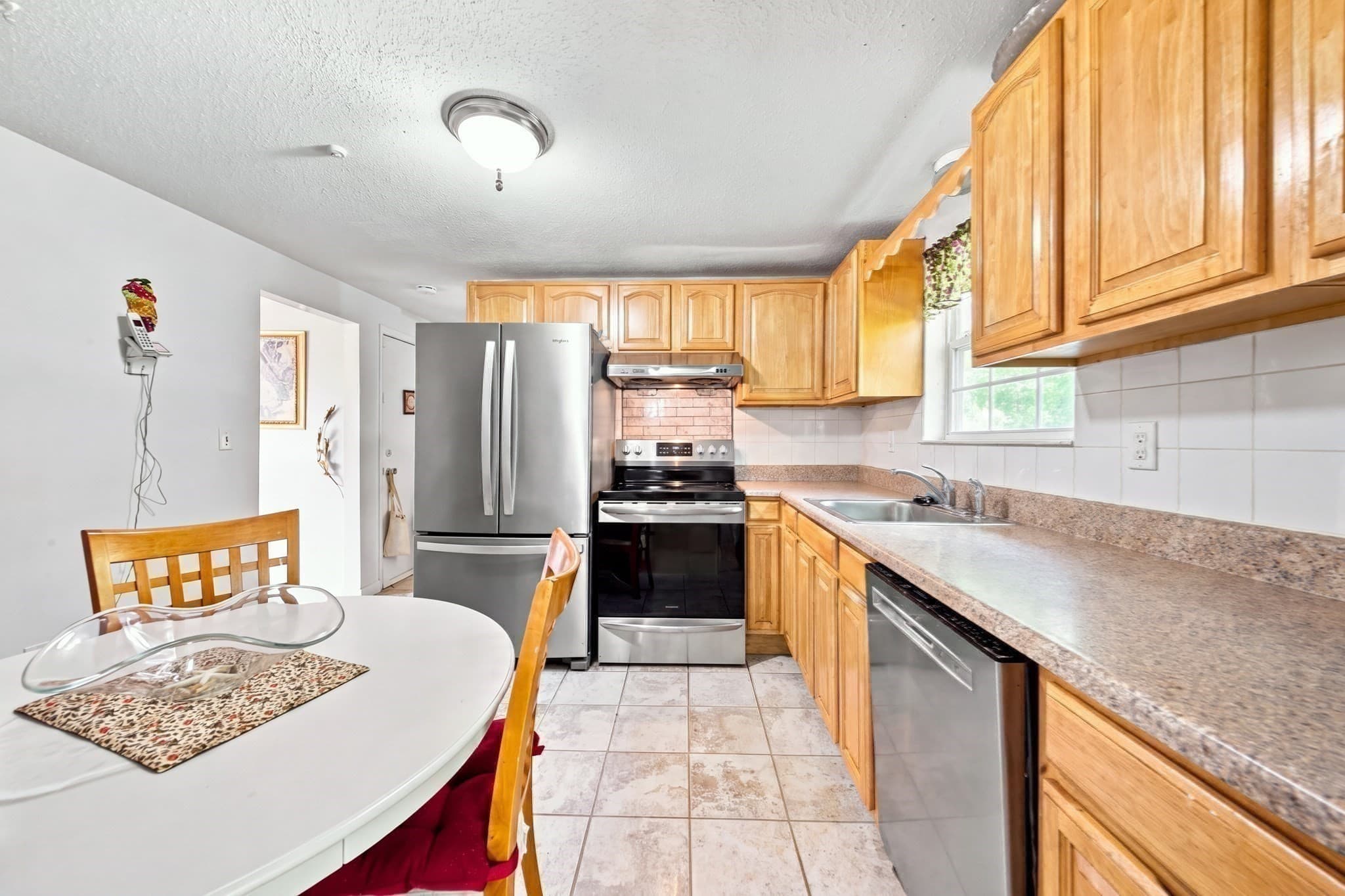 Condominium at 75 Mark Ter # 75, Randolph MA 02368, photo 6 of 42