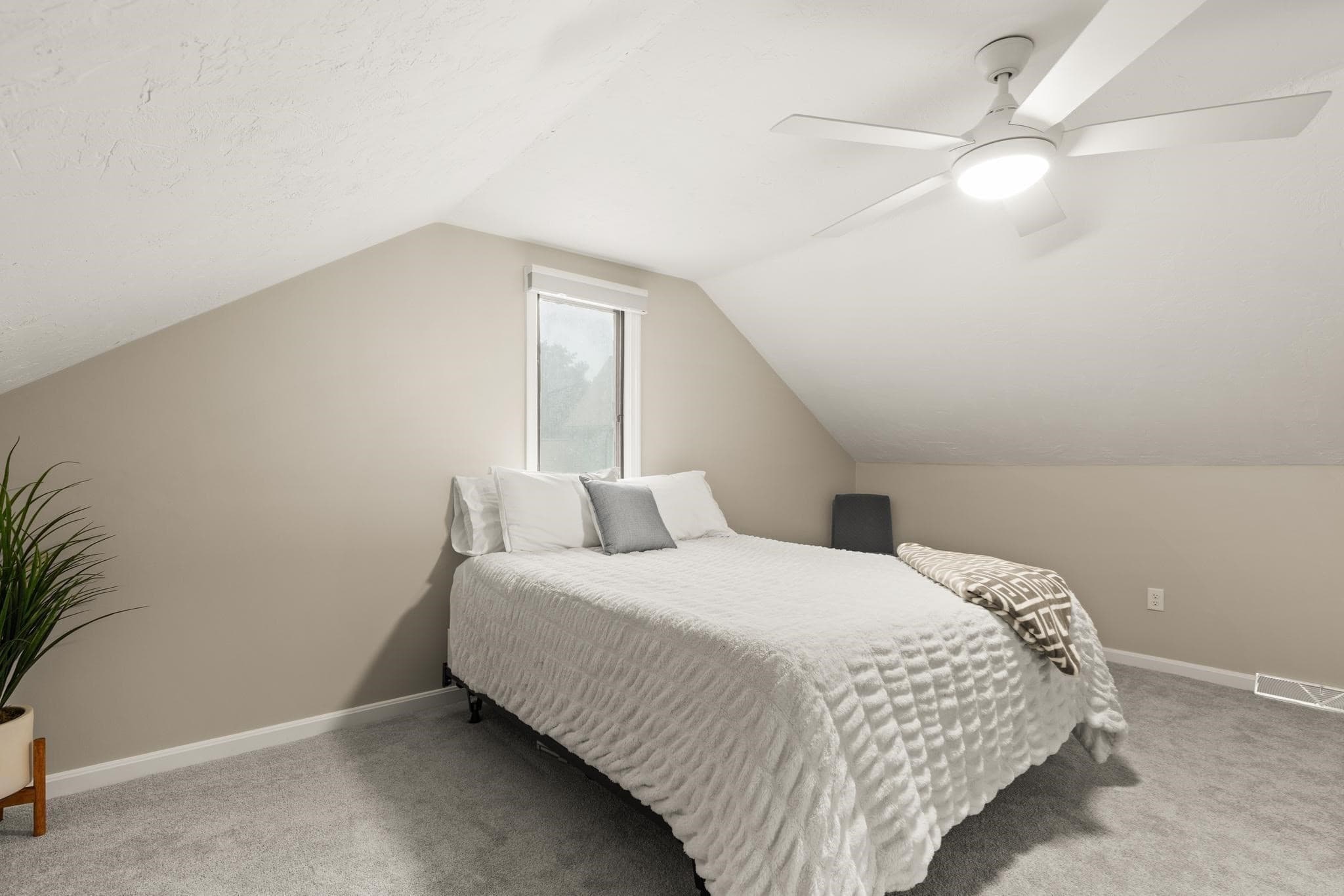 Condominium at 138 Copperwood Dr # 138, Stoughton MA 02072, Stoughton, photo 17 of 30