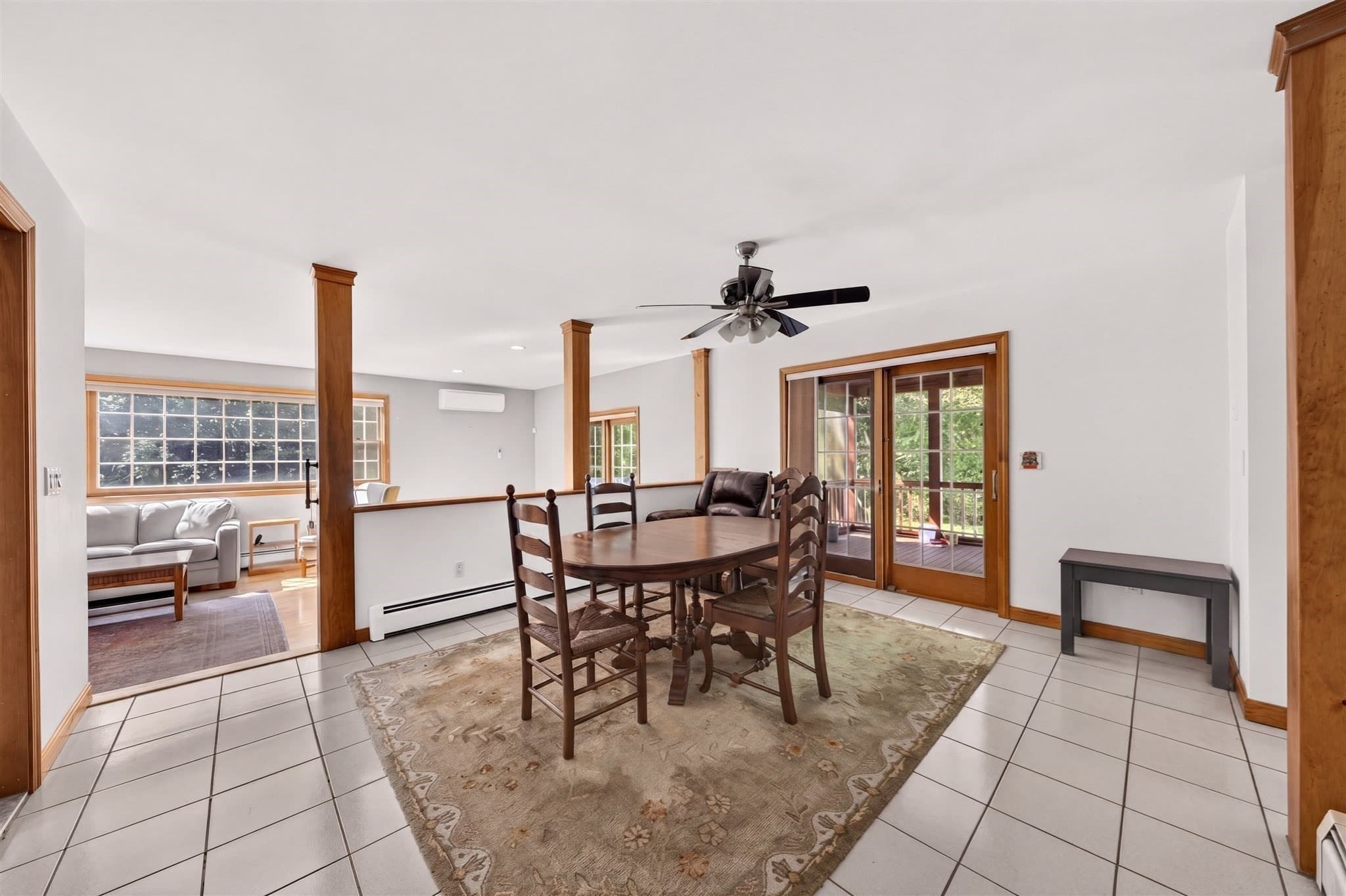 Single Family Residence at 32 Slades Farm Ln, Dartmouth MA 02748, Dartmouth, photo 13 of 39