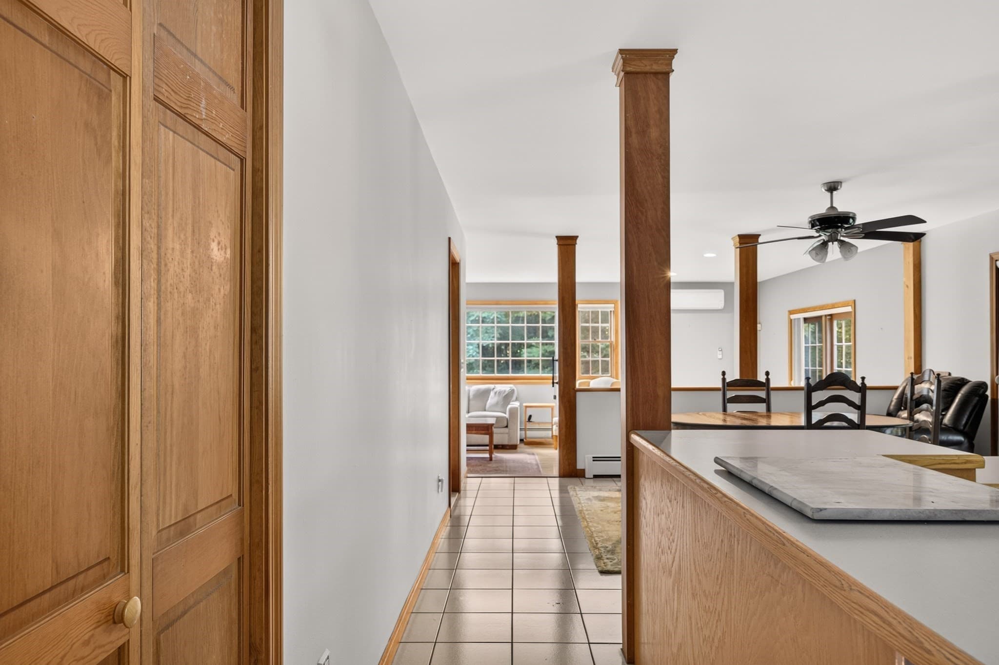 Single Family Residence at 32 Slades Farm Ln, Dartmouth MA 02748, Dartmouth, photo 10 of 39