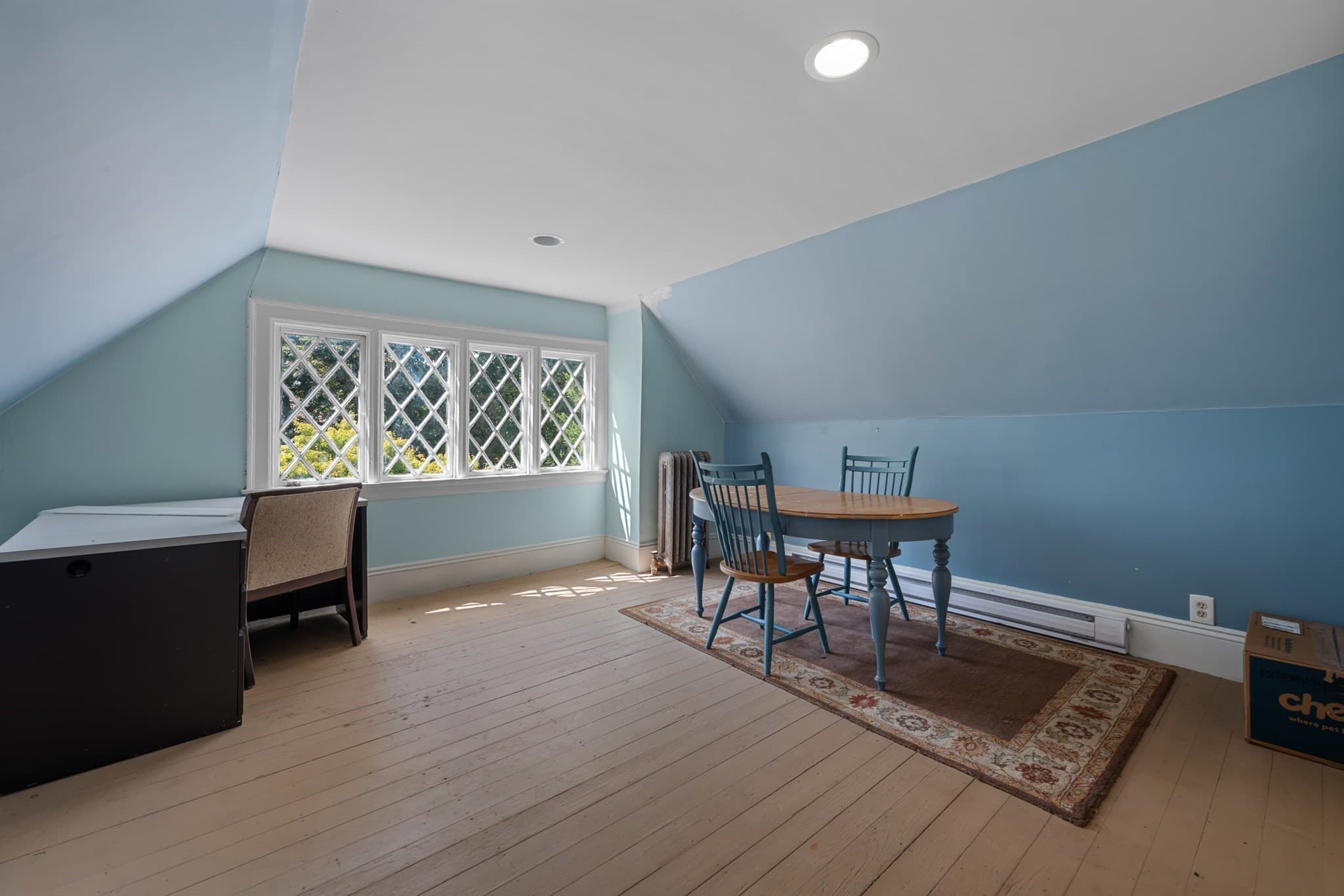 Single Family Residence at 25 Kenwood Ave, Worcester MA 01605, Worcester, photo 34 of 39
