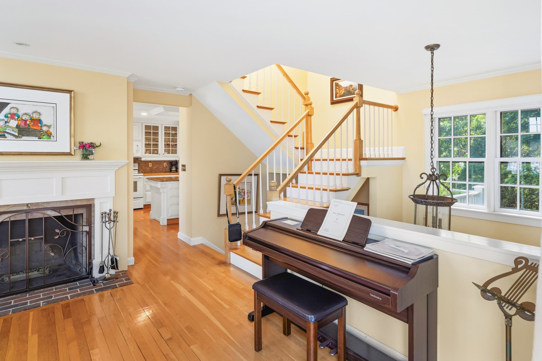 Single Family Residence at 2 Stone Ter, Marblehead MA 01945, Marblehead, photo 5 of 23