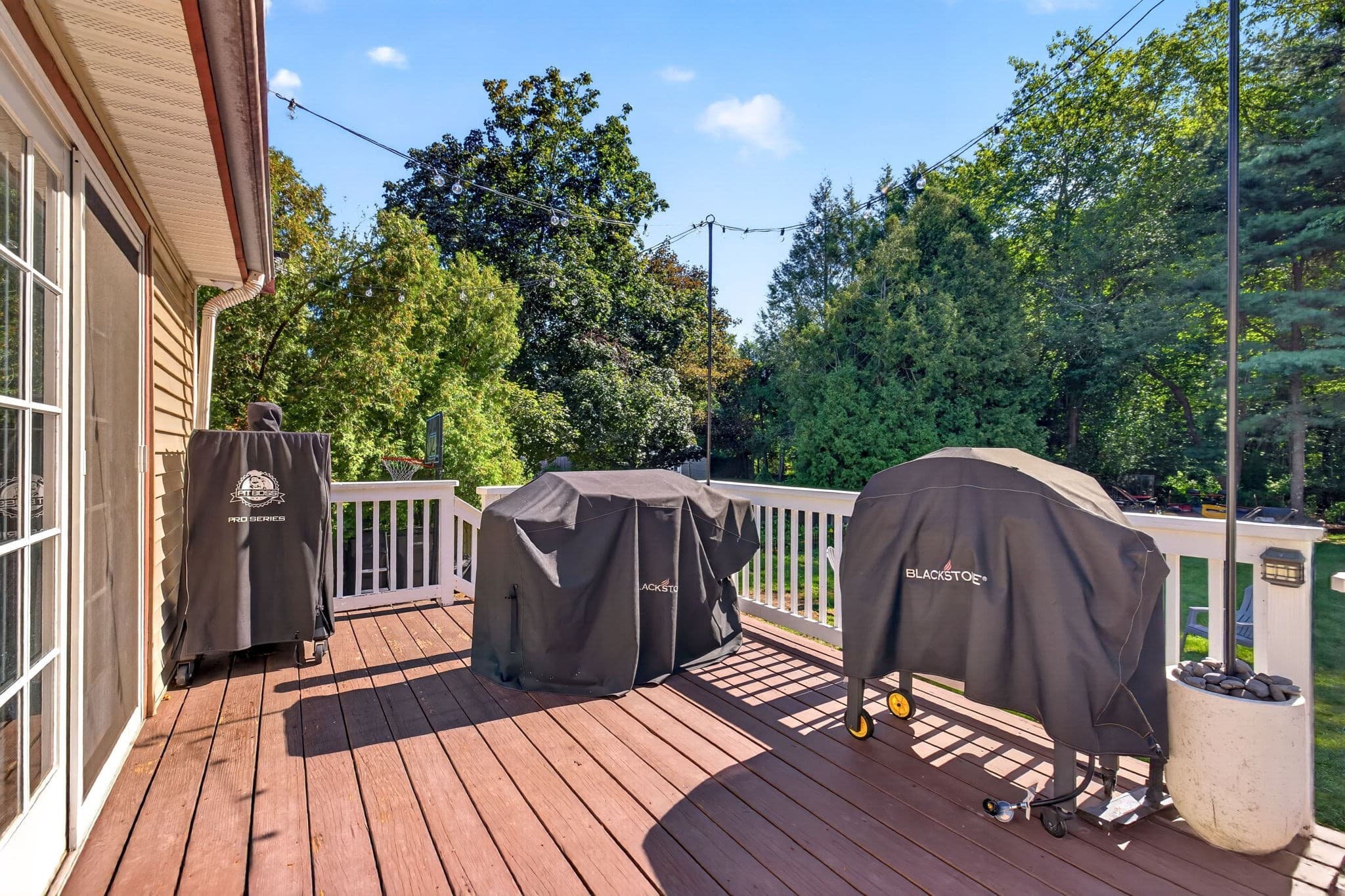 Single Family Residence at 67 Nicholas Rd, Raynham MA 02767, Raynham, photo 6 of 35