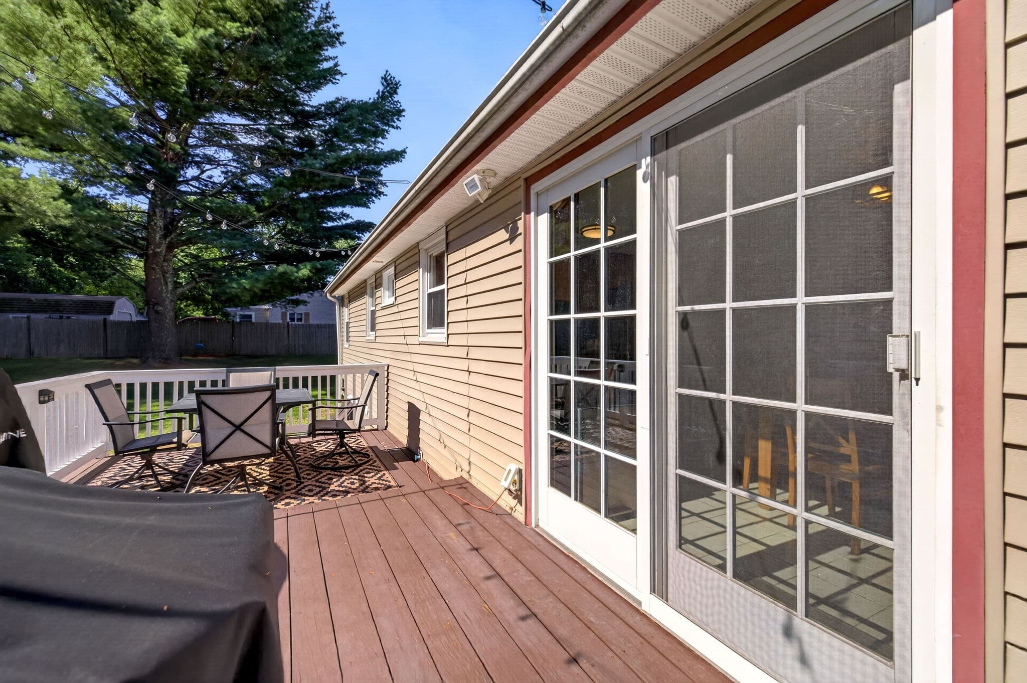 Single Family Residence at 67 Nicholas Rd, Raynham MA 02767, Raynham, photo 7 of 35