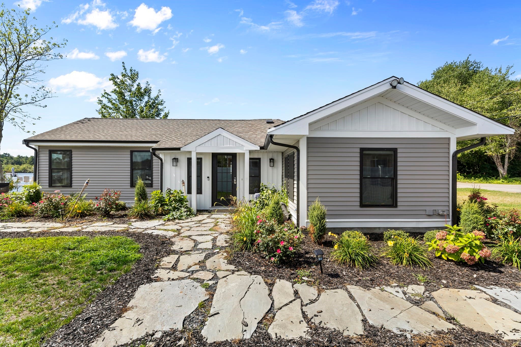 Single Family Residence at 17 Shore Ave, Lakeville MA 02347, Lakeville, photo 3 of 37