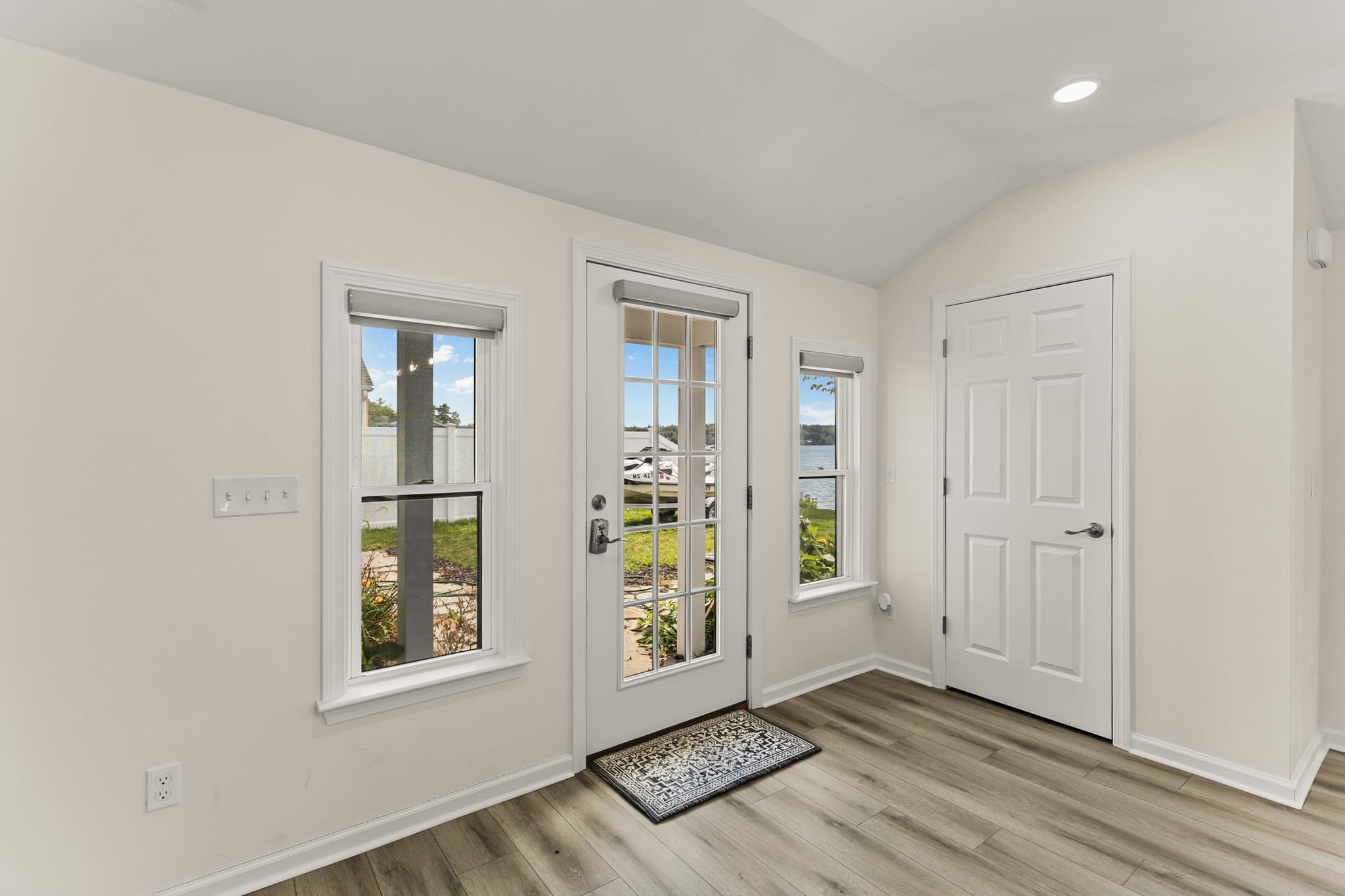 Single Family Residence at 17 Shore Ave, Lakeville MA 02347, Lakeville, photo 11 of 37
