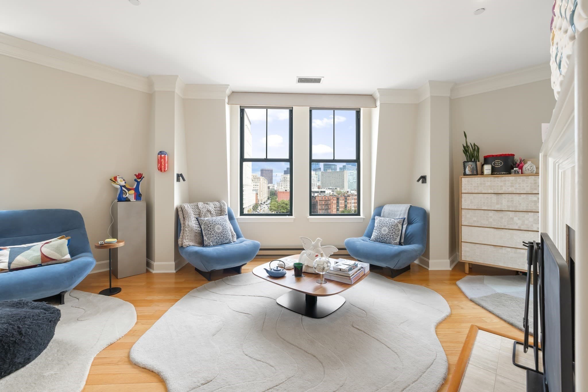 Condominium at 75 Clarendon St # 602, Boston MA 02116, photo 9 of 32