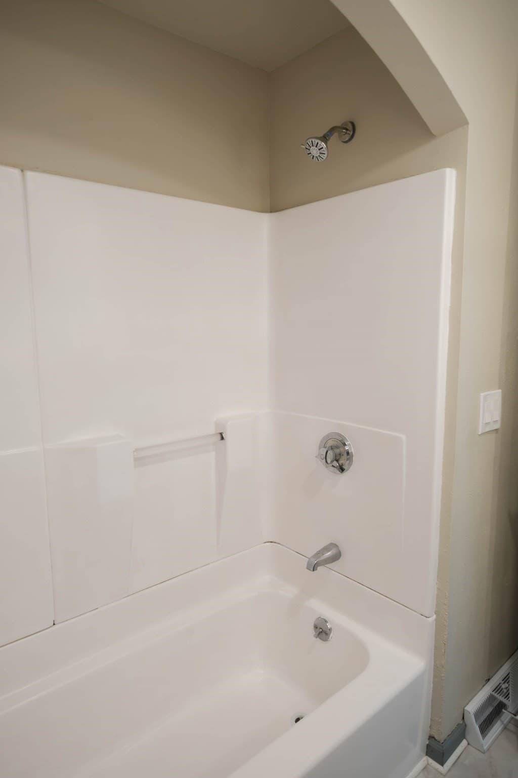 Single Family Residence at 109 Powell Ave, Springfield MA 01118, Springfield, photo 16 of 33