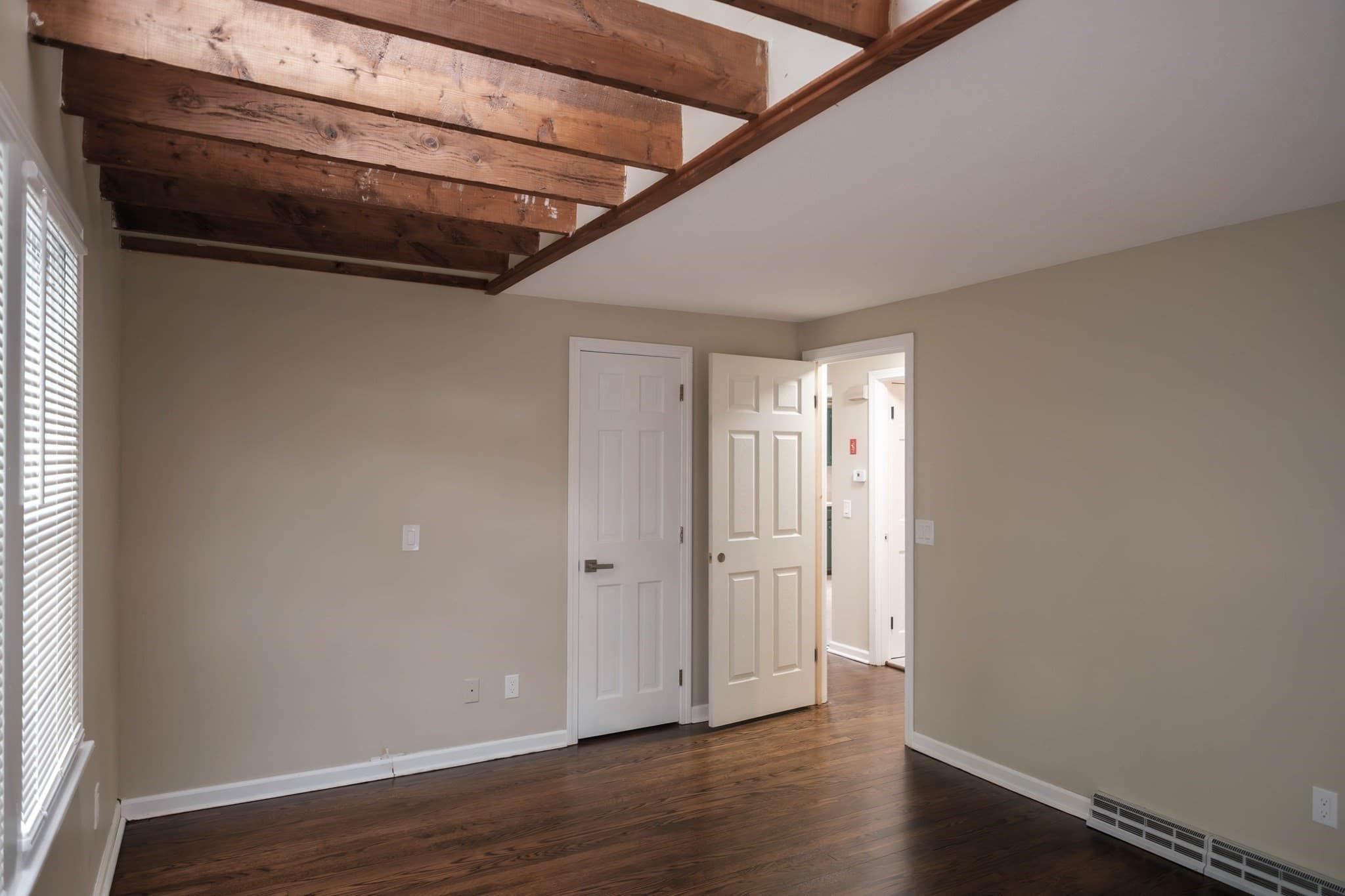 Single Family Residence at 109 Powell Ave, Springfield MA 01118, Springfield, photo 14 of 33