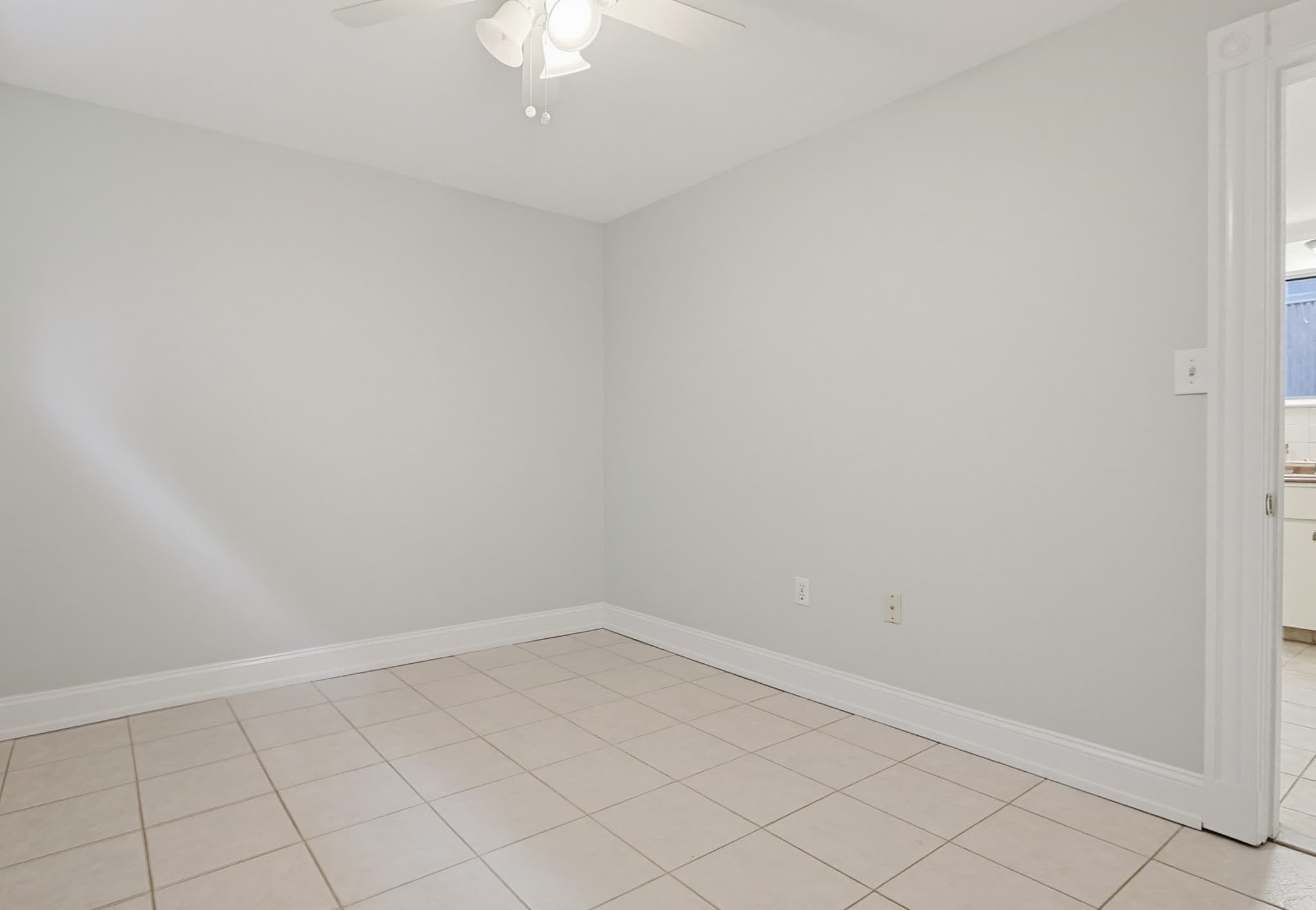 Condominium at 30 Cushing St # B, Cambridge MA 02138, Cambridge, photo 17 of 25