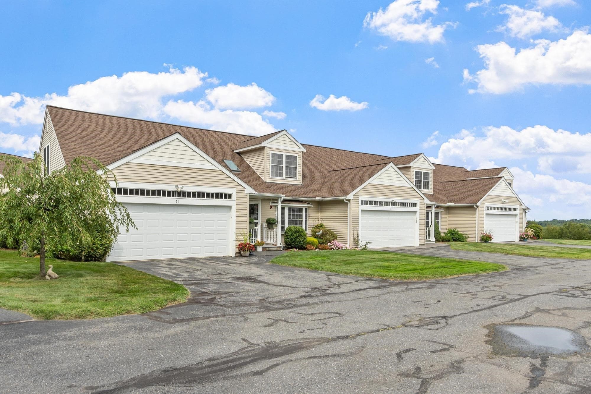 Condominium at 63 Hillside Village Dr # 63, West Boylston MA 01583, West Boylston, photo 2 of 42