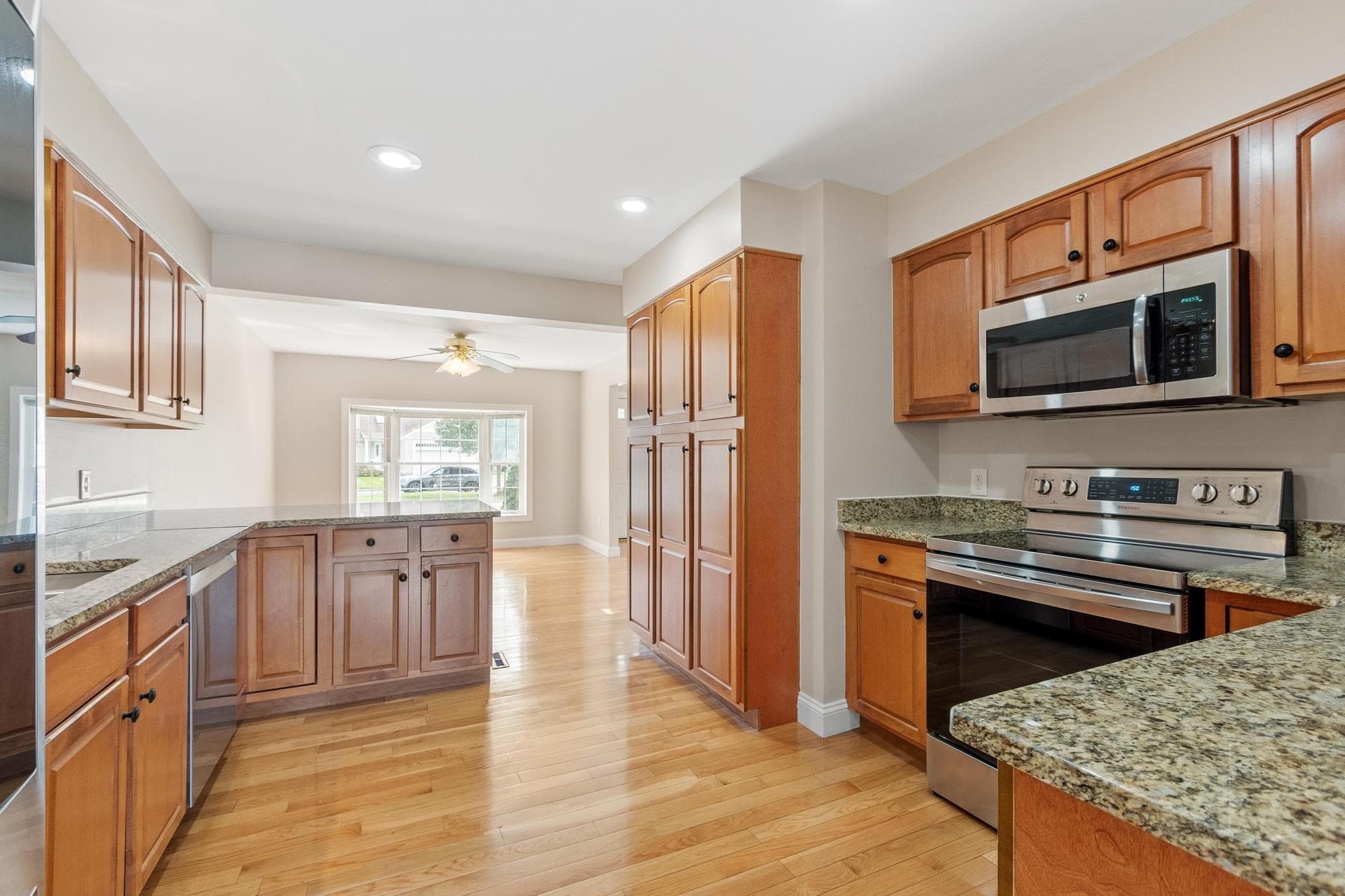 Condominium at 63 Hillside Village Dr # 63, West Boylston MA 01583, West Boylston, photo 12 of 42