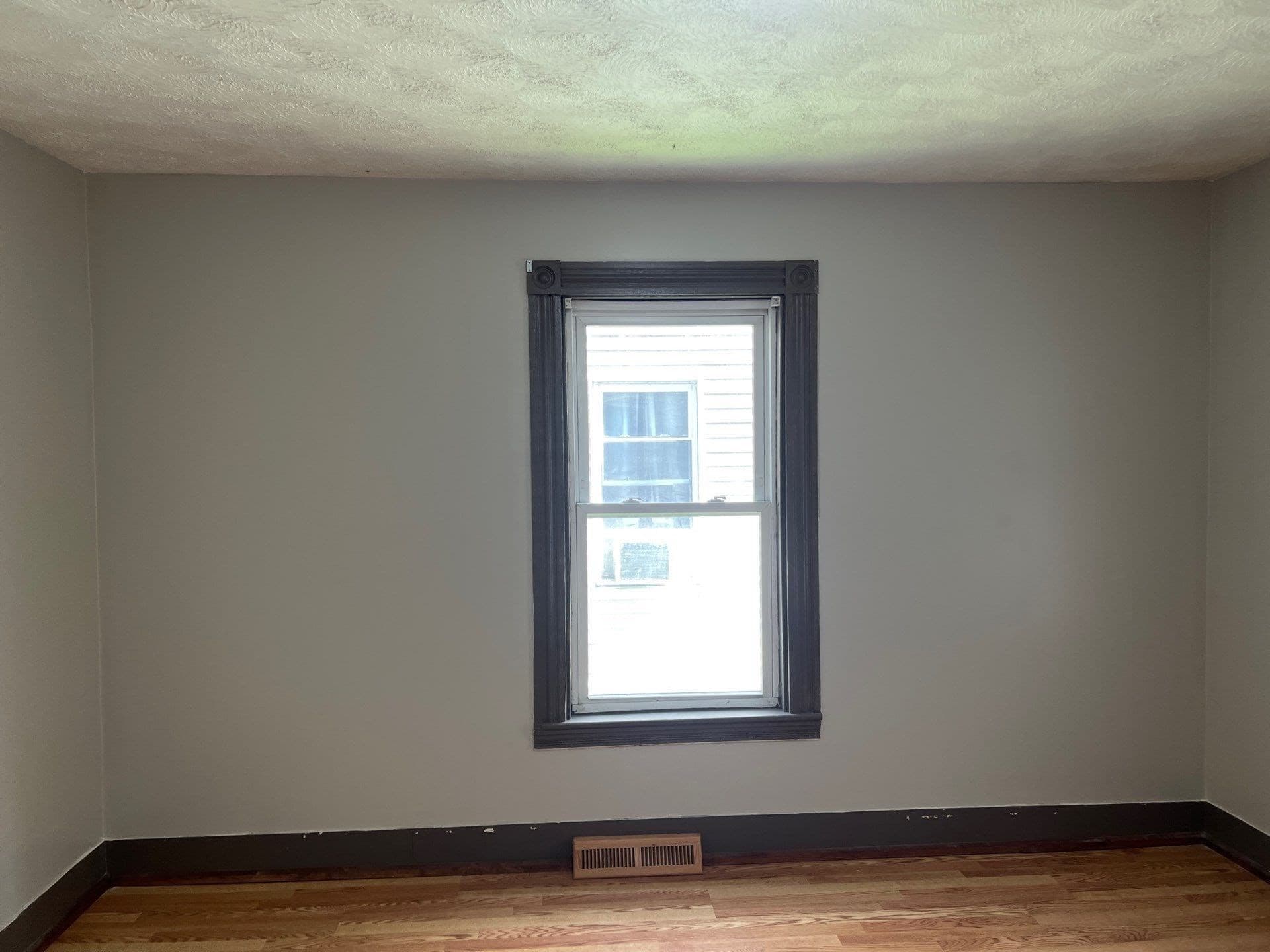 3 Family at 35 Third, Leominster MA 01453, Leominster, photo 20 of 37