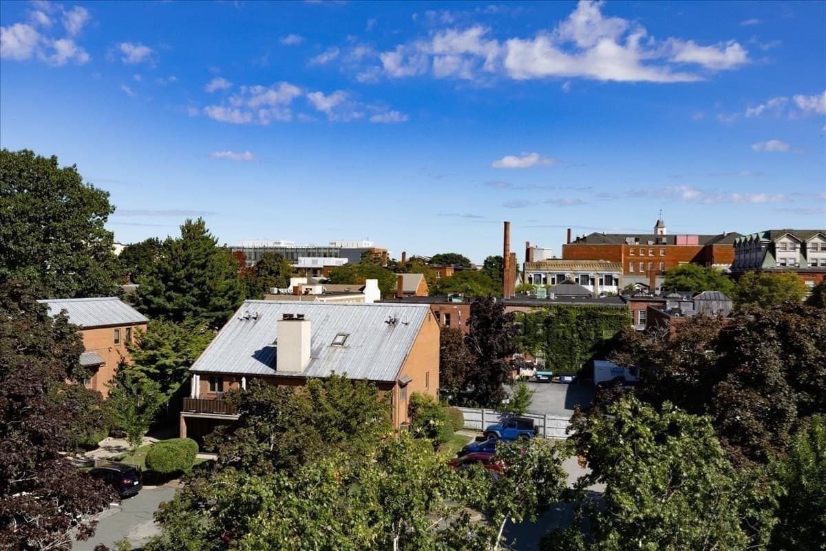 Condominium at 10 Norman Street # 502, Salem MA 01970, Salem, photo 13 of 38