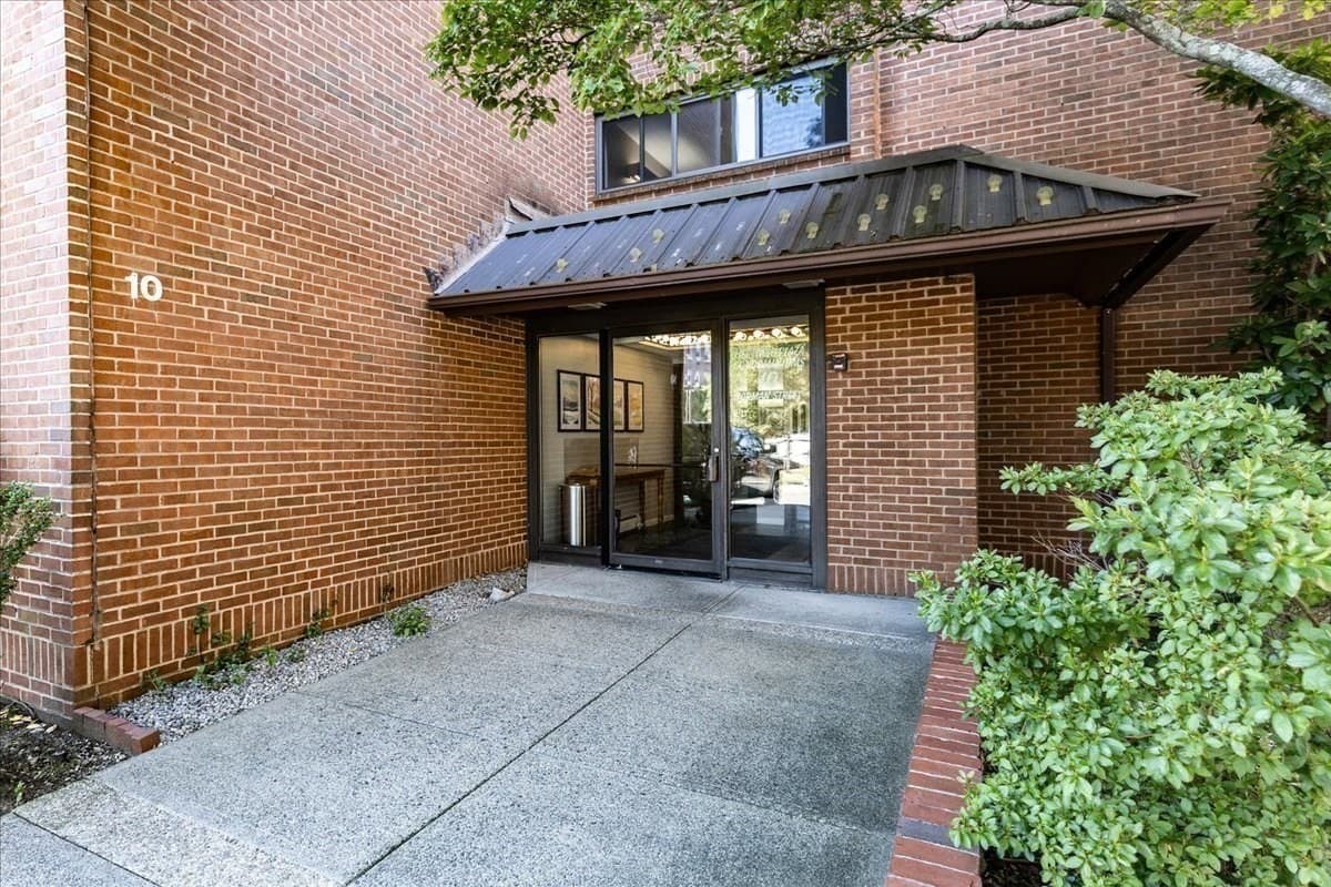 Condominium at 10 Norman Street # 502, Salem MA 01970, Salem, photo 22 of 38